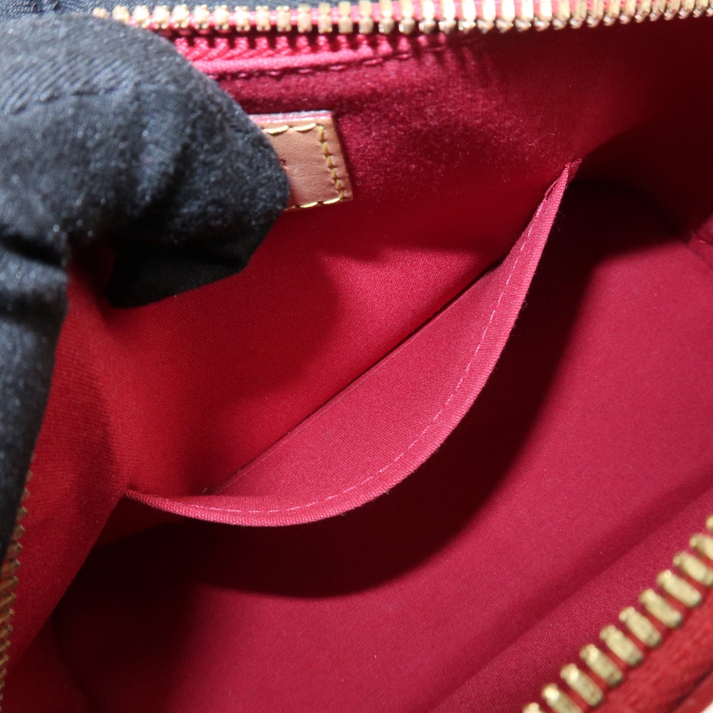 Louis Vuitton Monogram Vernis Alma BB 2Way Bag Red POMME D'AMOUR M91606【Pre-order】