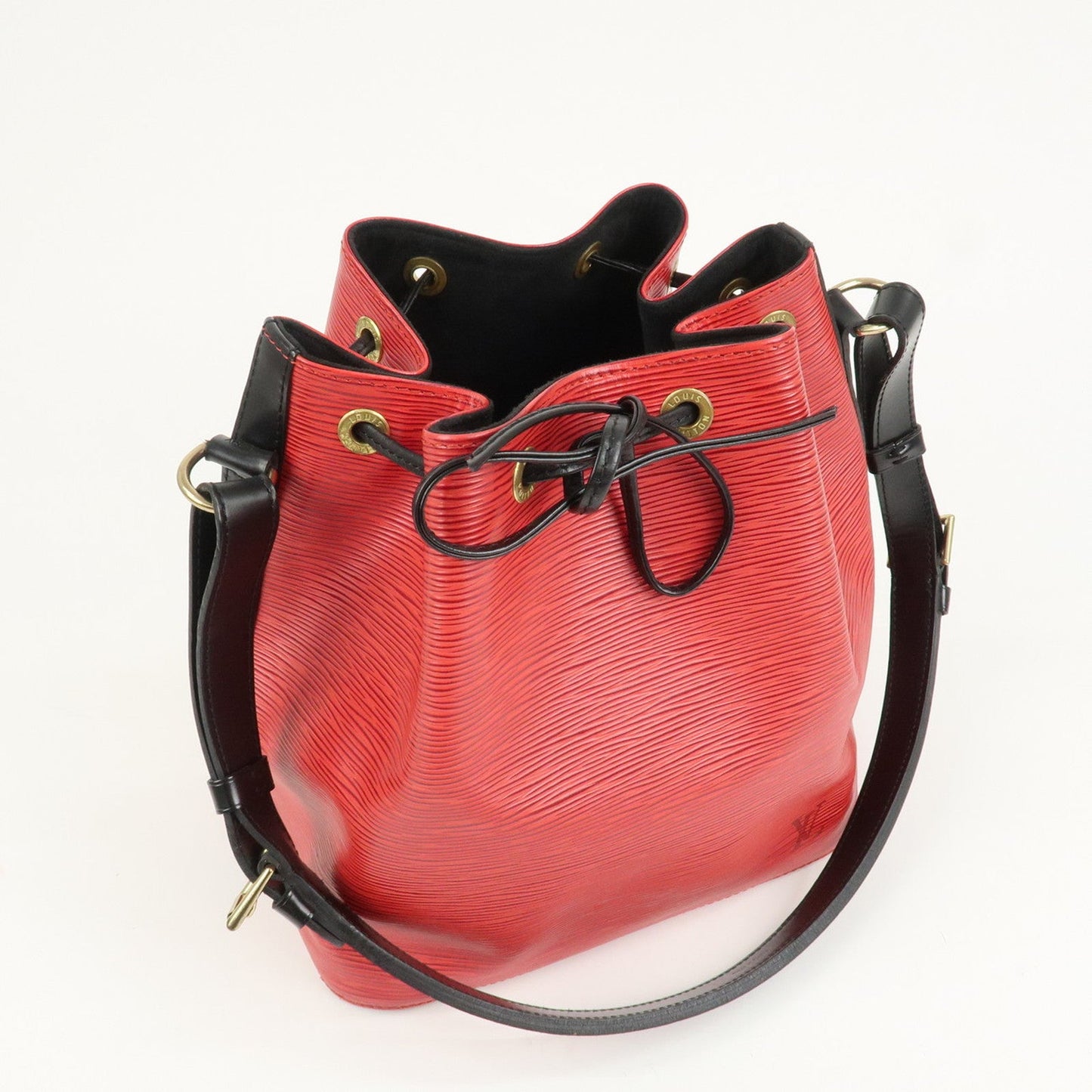 Louis Vuitton Epi Petit Noe Shoulder Bag Bicolor Noir Red M44172【Pre-order】