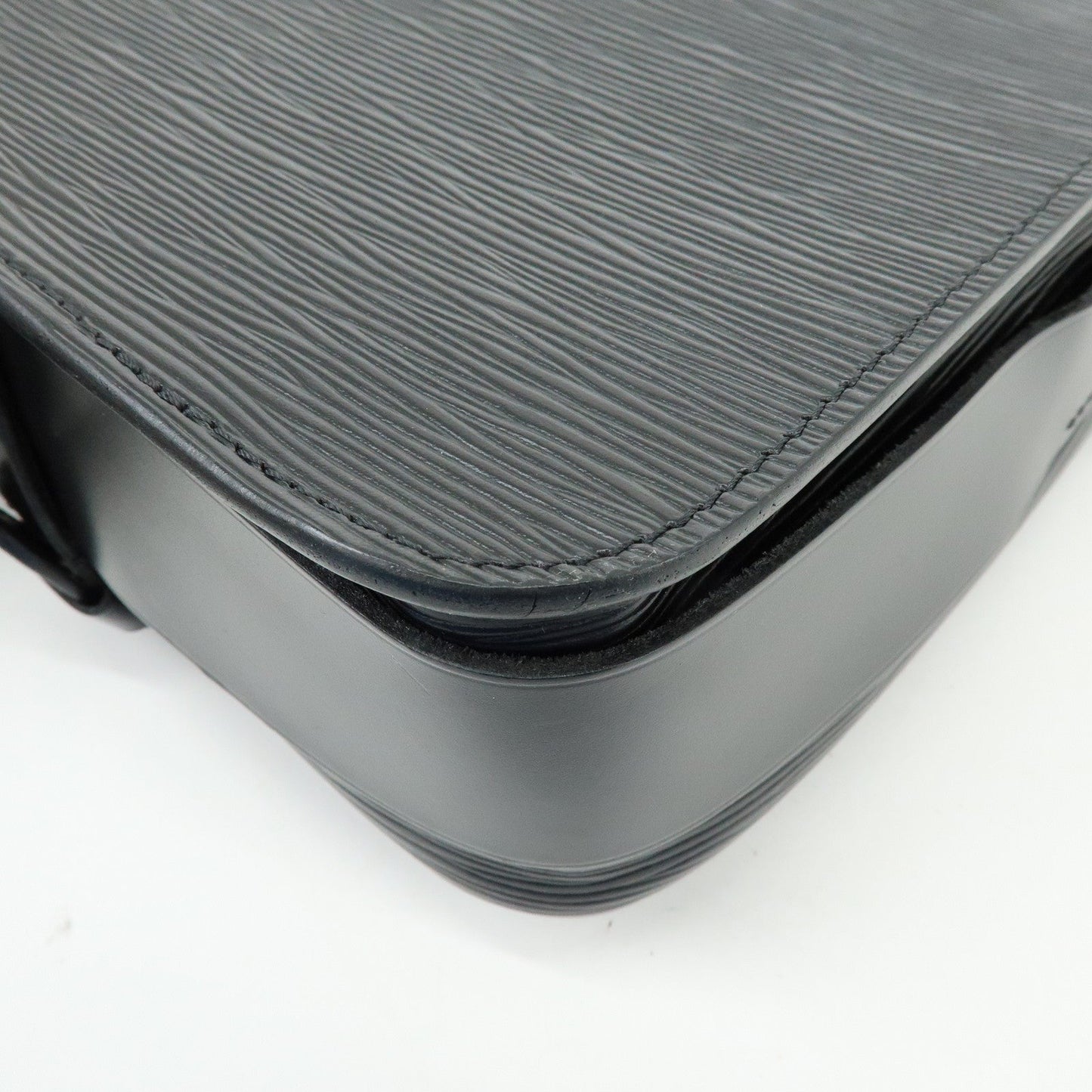 Louis Vuitton Epi Cartouchiere Shoulder Crossbody Bag Noir M52242【Pre-order】