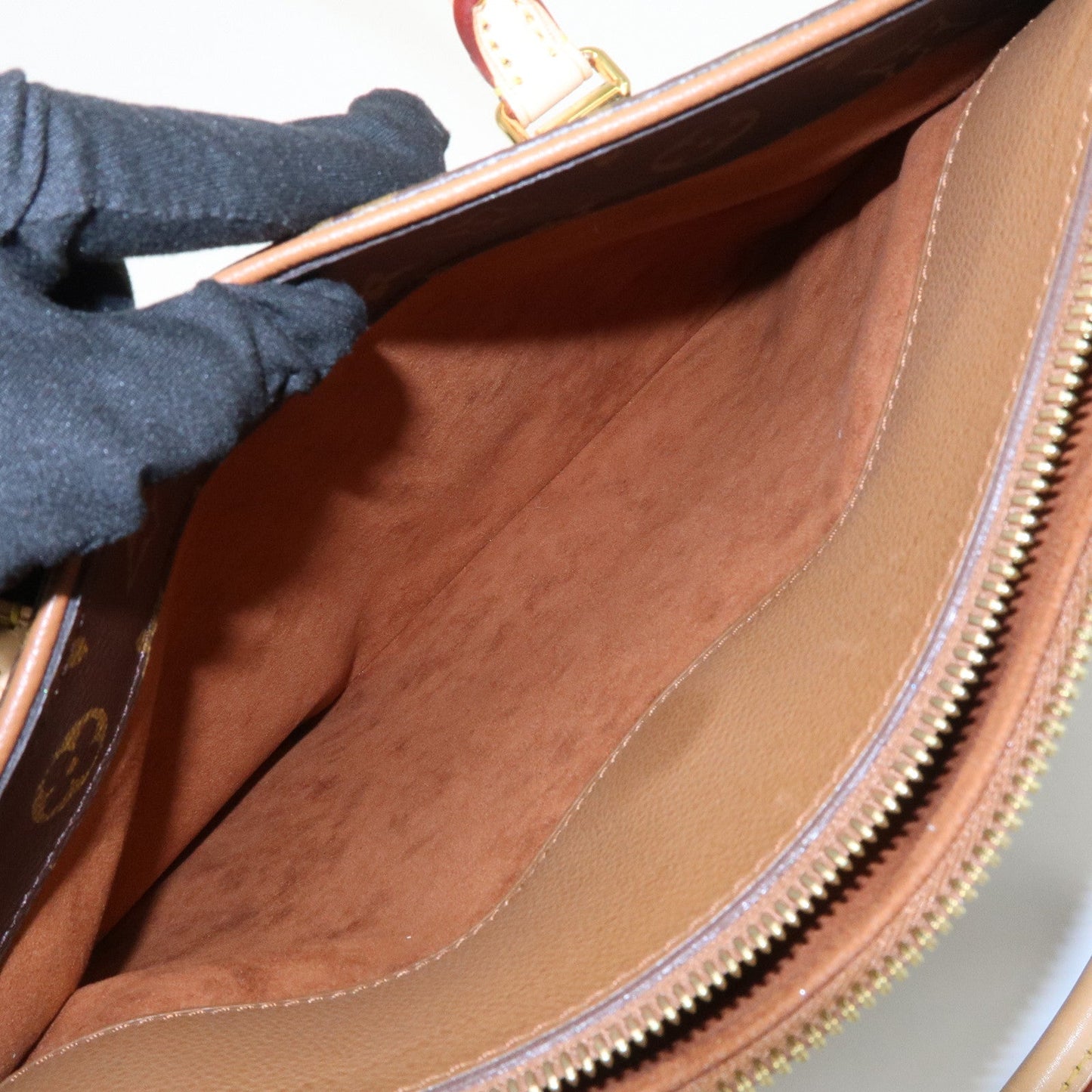 Louis Vuitton Monogram Canvas Pallas Hand Bag M40907【Pre-order】