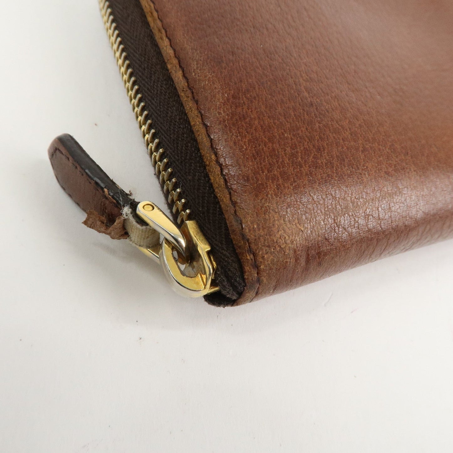 Prada Saffiano Leather Round Zippy Long Wallet Brown 1M0506 Used【Pre-order】