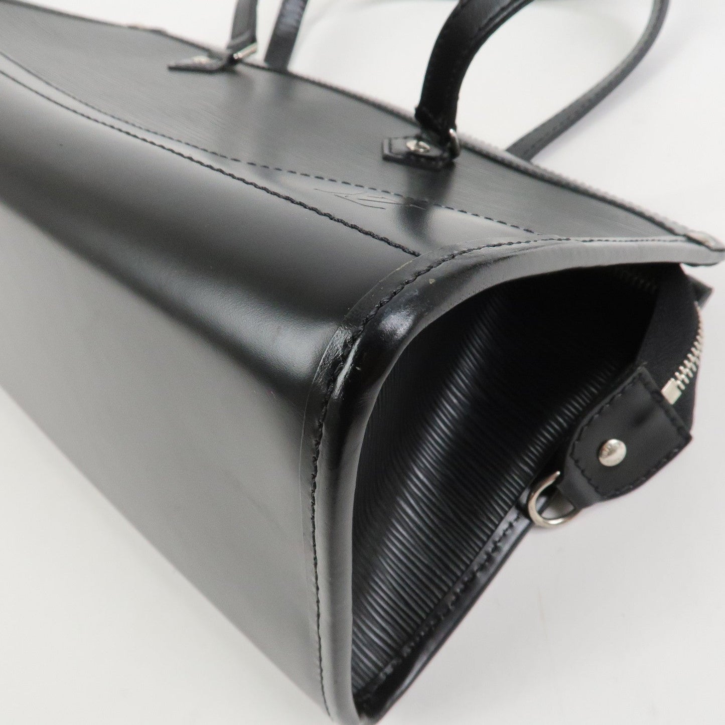 Louis Vuitton Epi Leather Madeleine PM Hand Bag Noir Black M59332【Pre-order】
