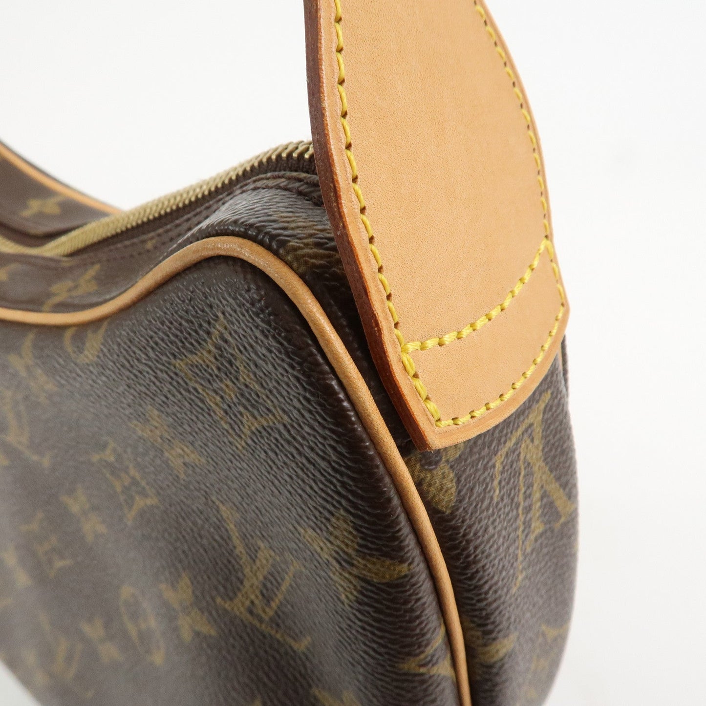 Louis Vuitton Monogram Croissant MM Shoulder Bag Brown M51512【Pre-order】