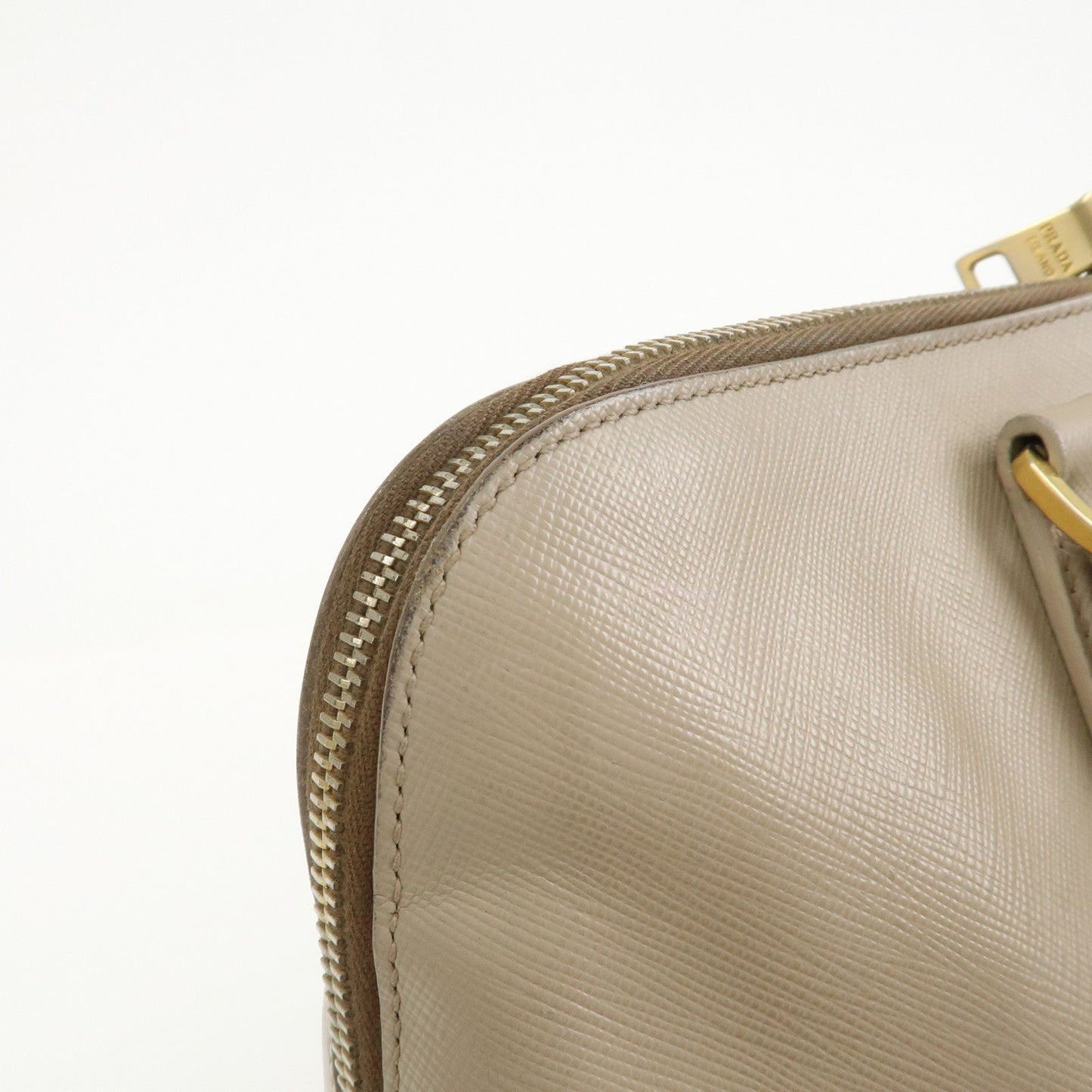Prada Triangle Logo Saffiano Leather Hand Bag Greige BL0812【Pre-order】