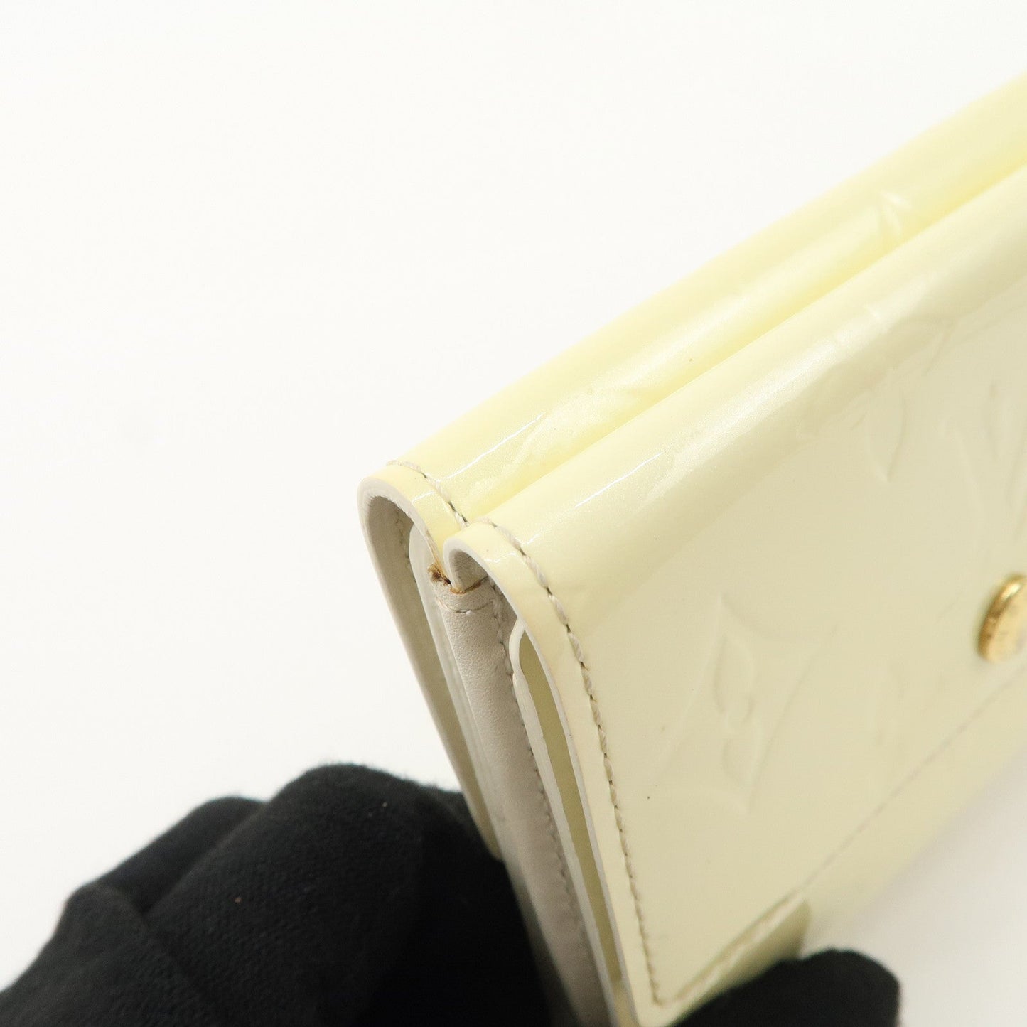 Louis Vuitton Monogram Vernis Porte Monnaie Couer Perle Compact Wallet M91351【Pre-order】
