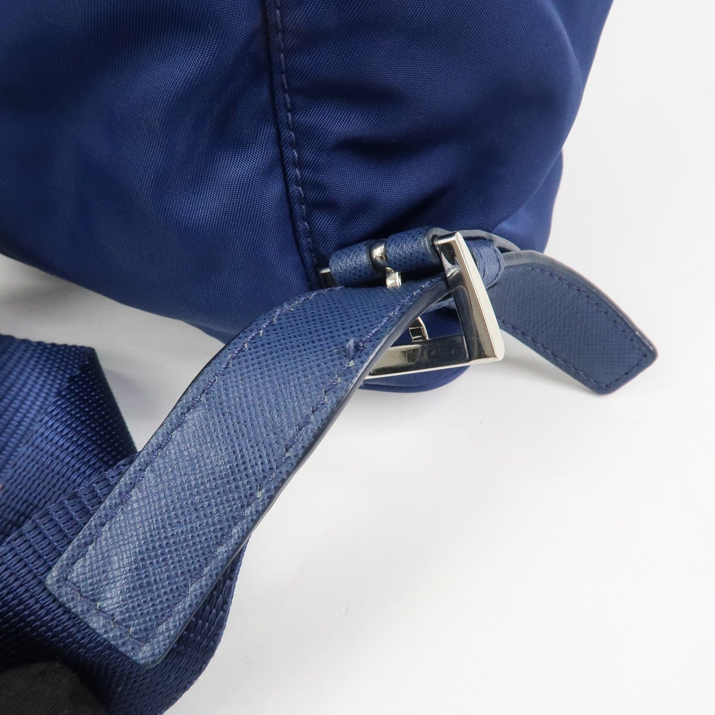 Prada Triangle Logo Nylon Saffiano Leather Backpack Navy BZ0032【Pre-order】
