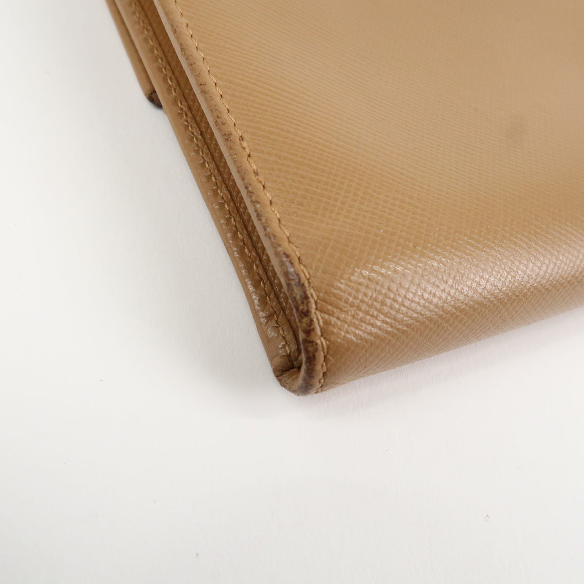 Prada Triangle Logo Saffiano Leather Trifold Wallet Brown Used【Pre-order】