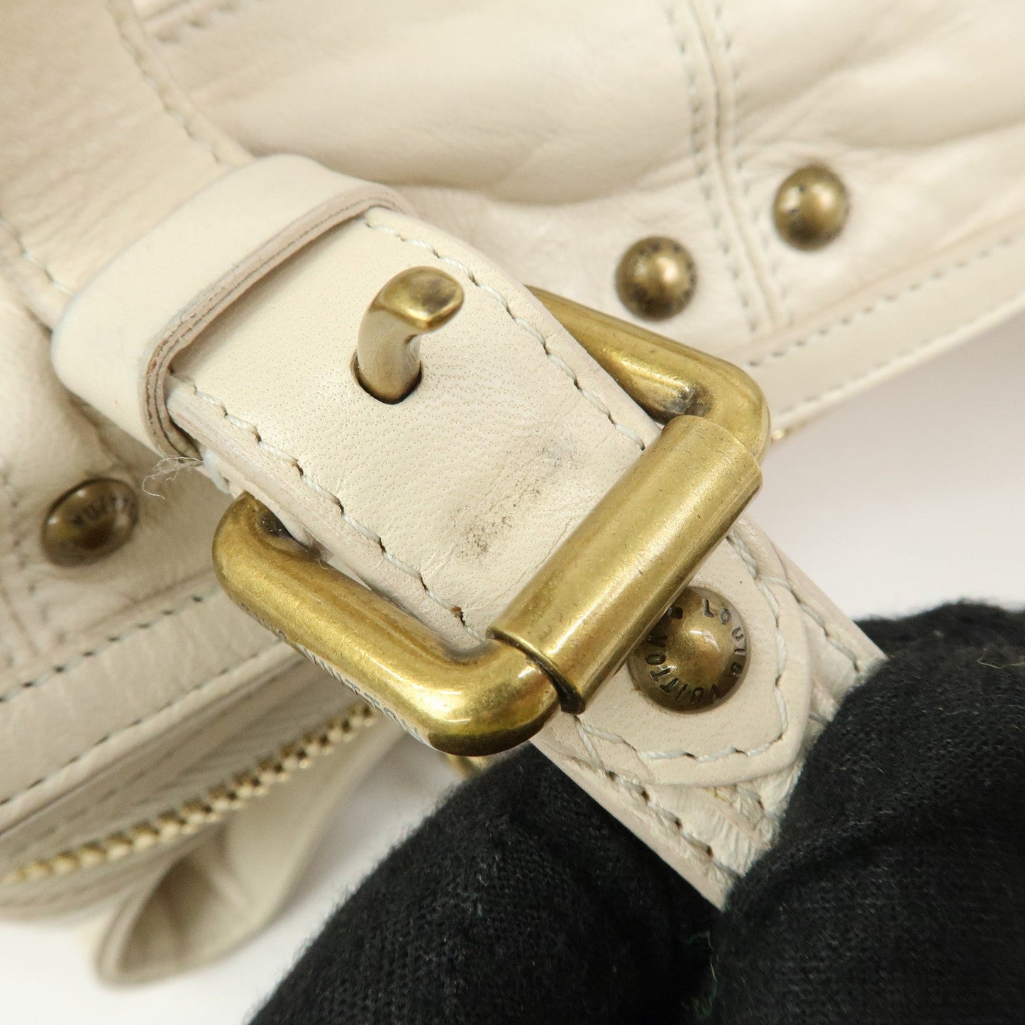 Louis Vuitton Cruise Line Rivet Bag Leather Hand Bag Ecru M95345【Pre-order】