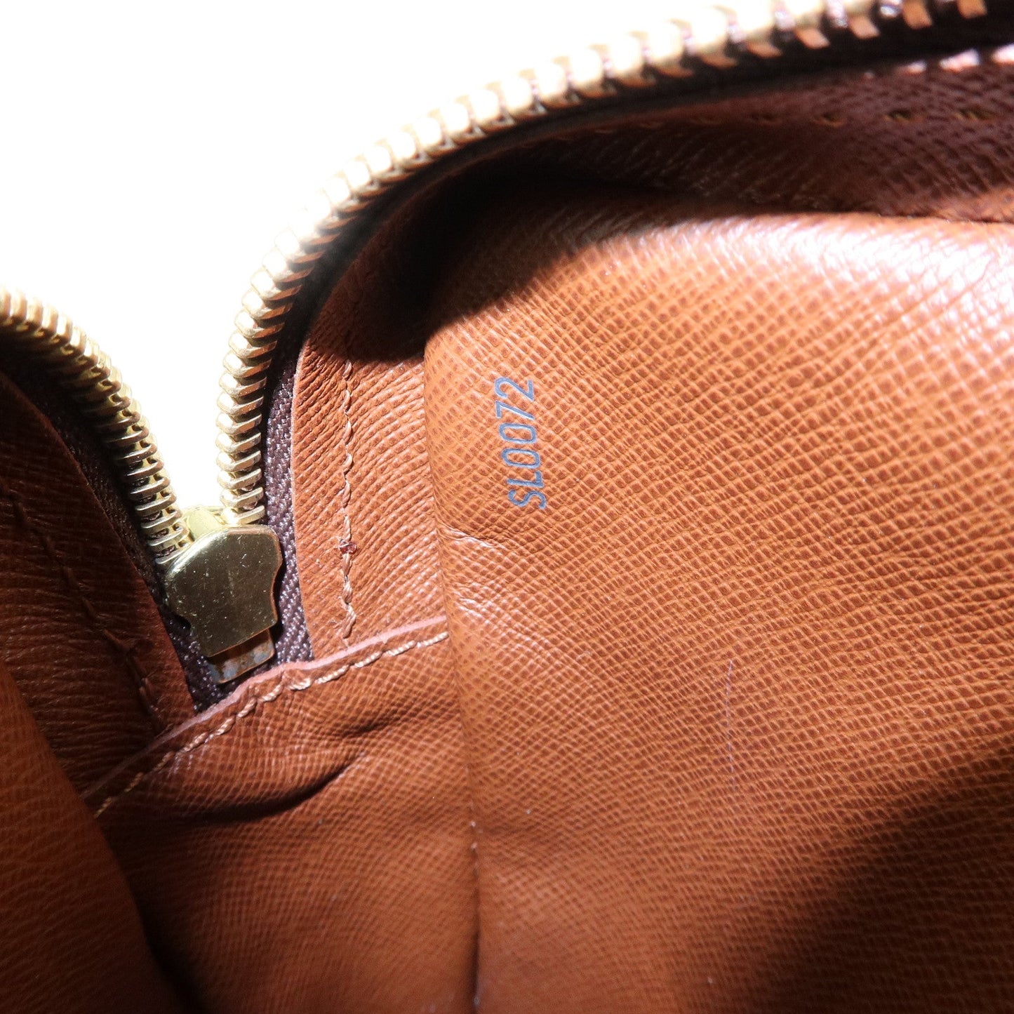 Louis Vuitton Monogram Marly Dragonne GM Clutch Bag Brown M51825【Pre-order】