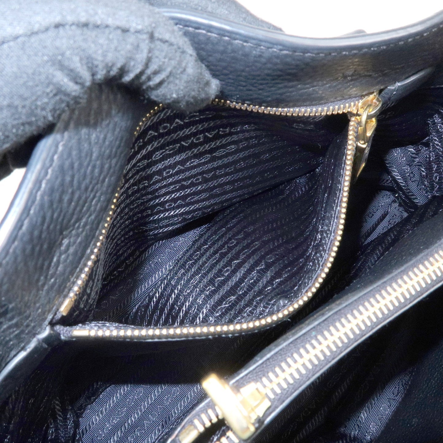 Prada Logo Calf Leather Tote Bag Hand Bag Black【Pre-order】