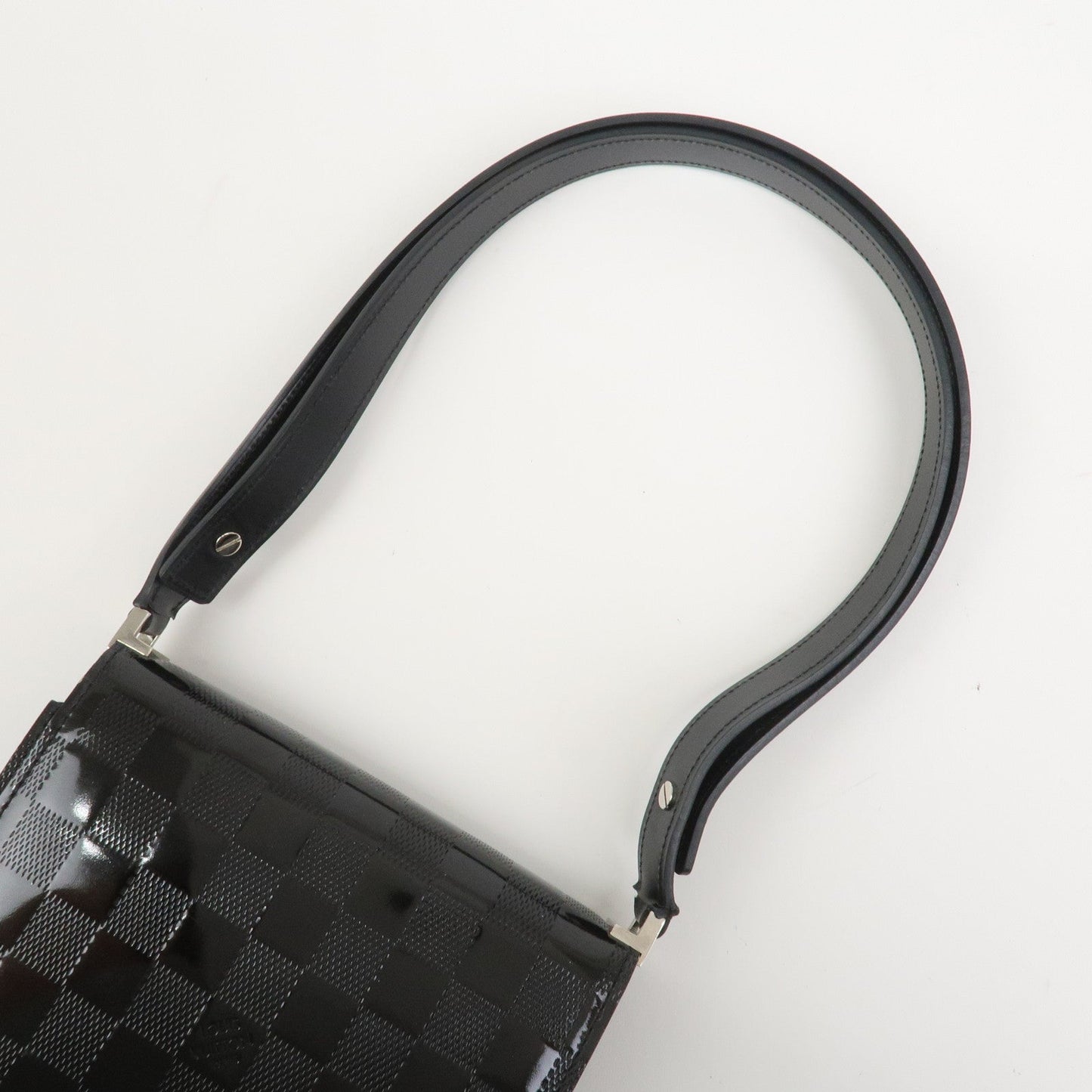 Louis Vuitton Damier Vernis Club Shoulder Bag Noir M92127【Pre-order】