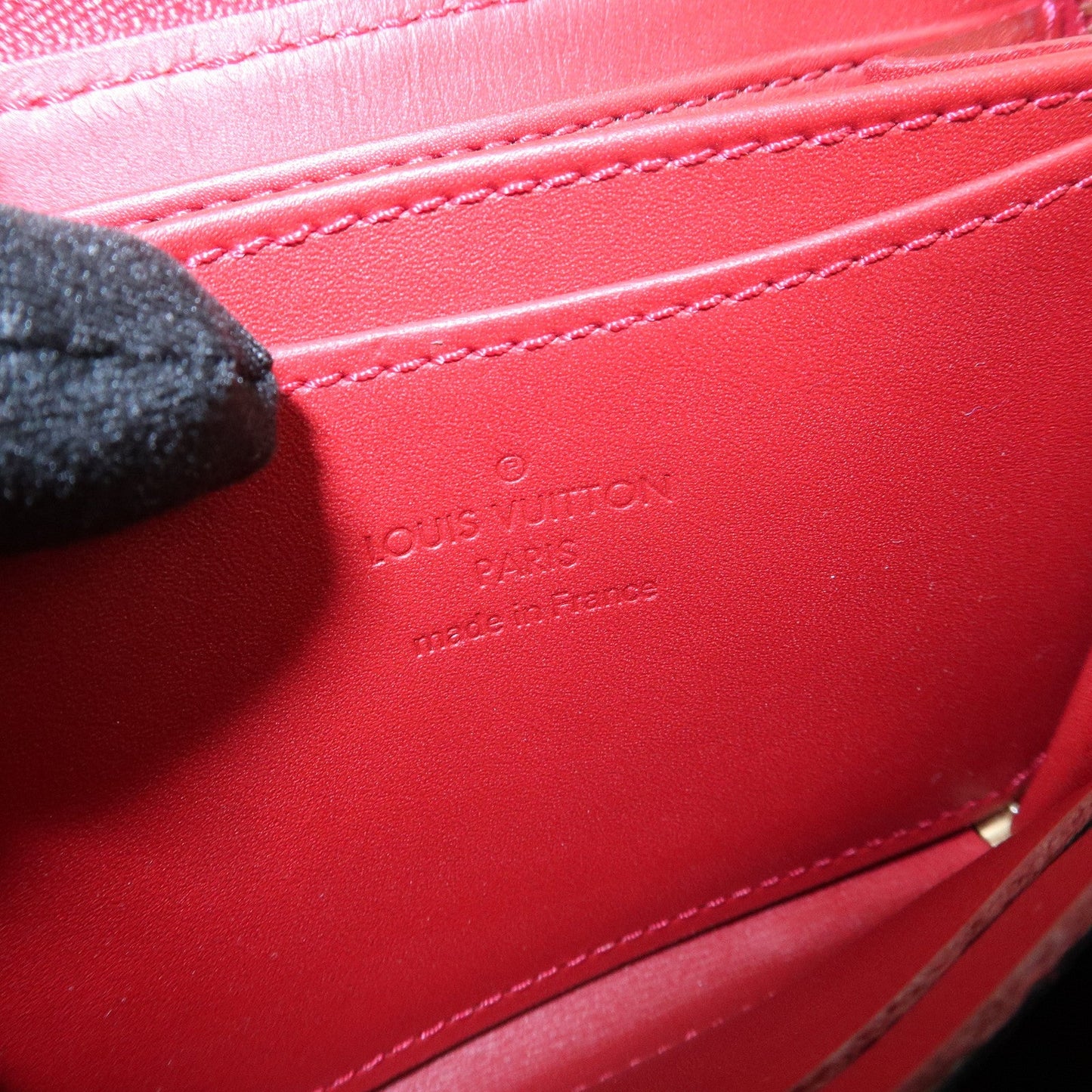 Louis Vuitton Monogram Vernis Zippy Coin Purse Pomme d'Amour M93608【Pre-order】