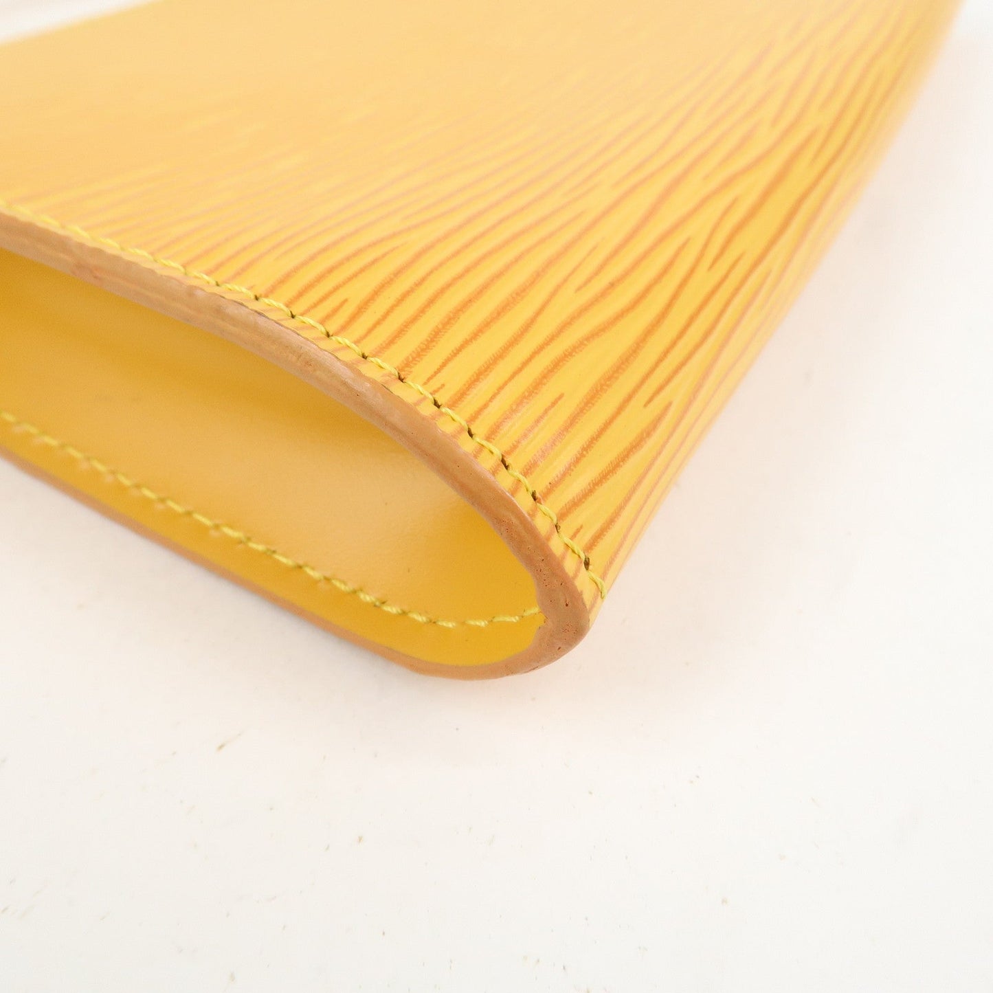 Louis Vuitton Epi Pochette Accessoires Pouch Tassili Yellow M52959【Pre-order】