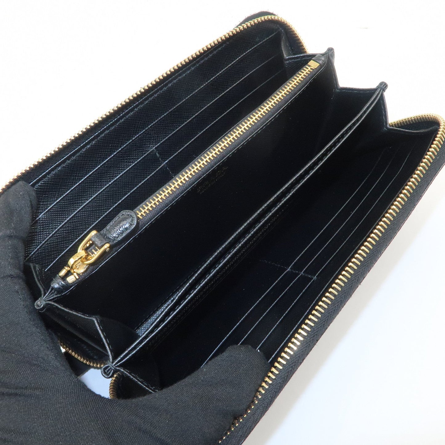 Prada Logo Saffiano Leather Round Zippy Long Wallet Black【Pre-order】