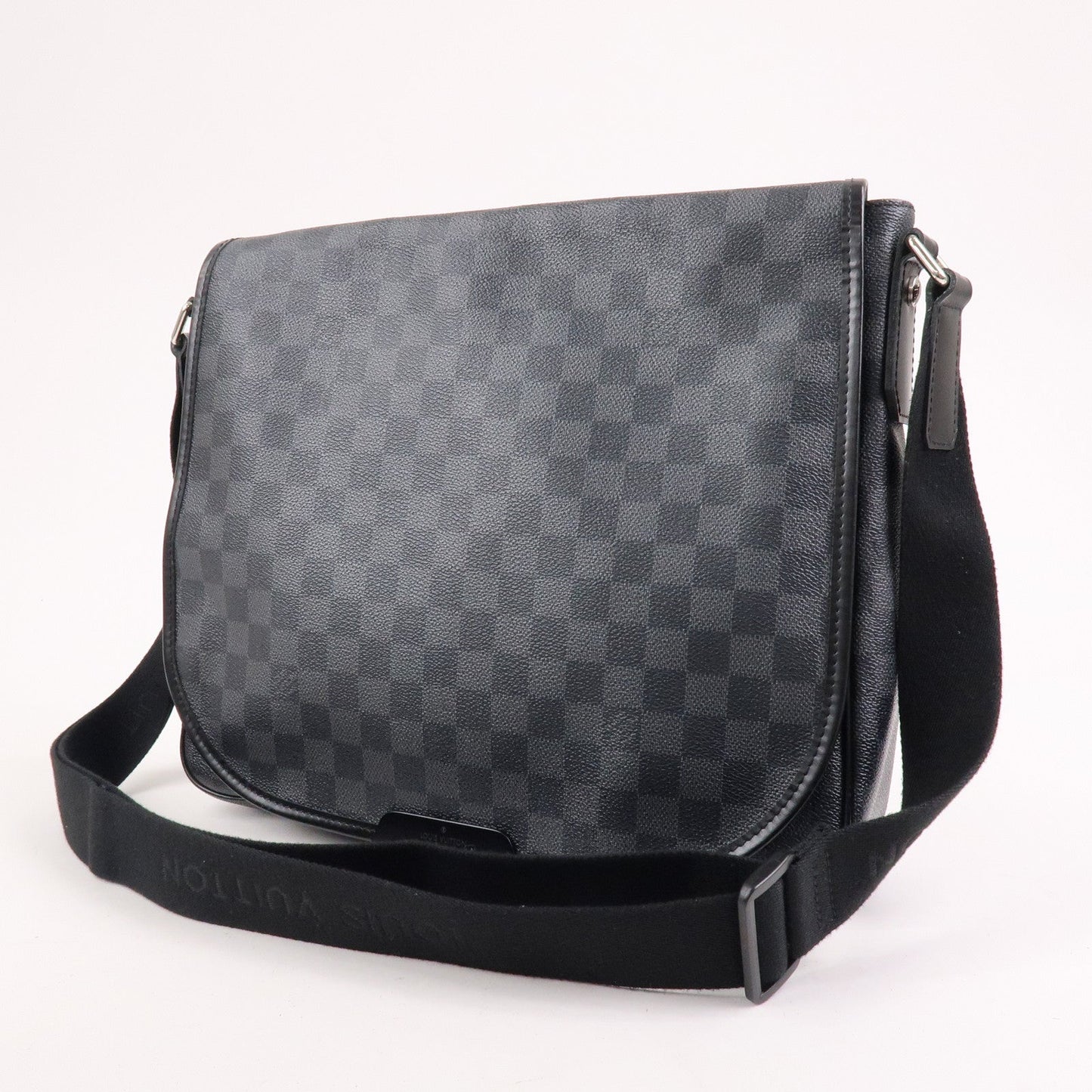 Louis Vuitton Damier Graphite Daniel MM Shoulder Bag N58029【Pre-order】
