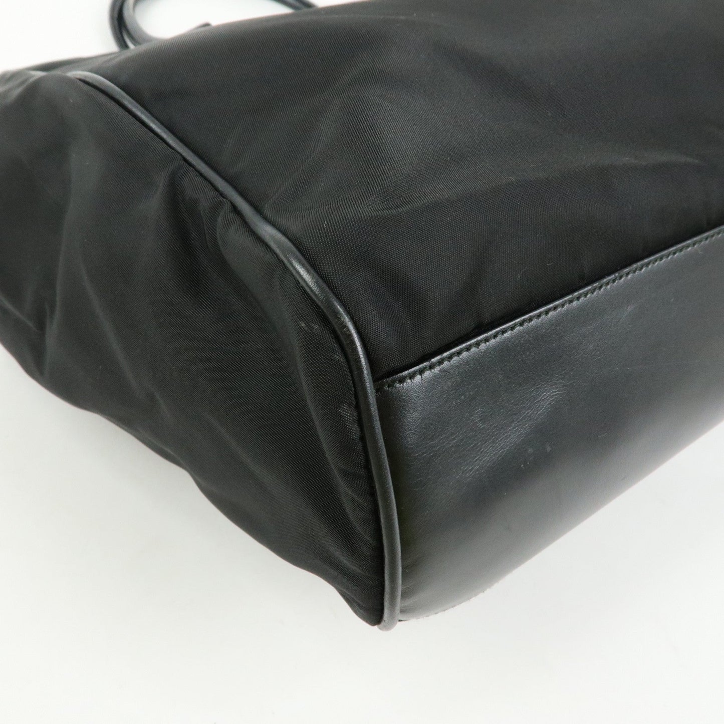 Prada Triangle Logo Nylon Leather Hand Bag Tote Shoulder Bag Black【Pre-order】