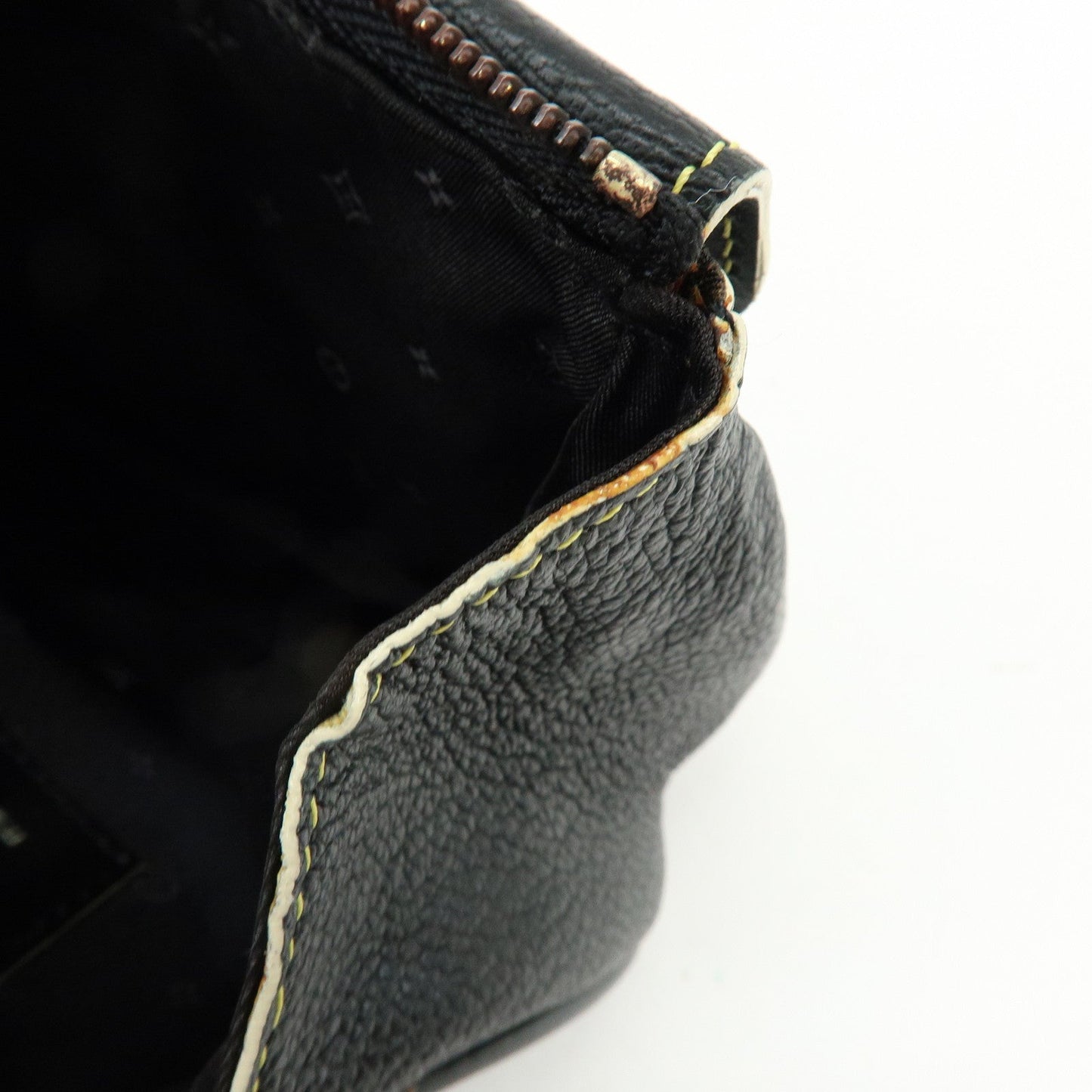 Louis Vuitton Suhari Mignon Leather Pouch Noir Black M91780【Pre-order】
