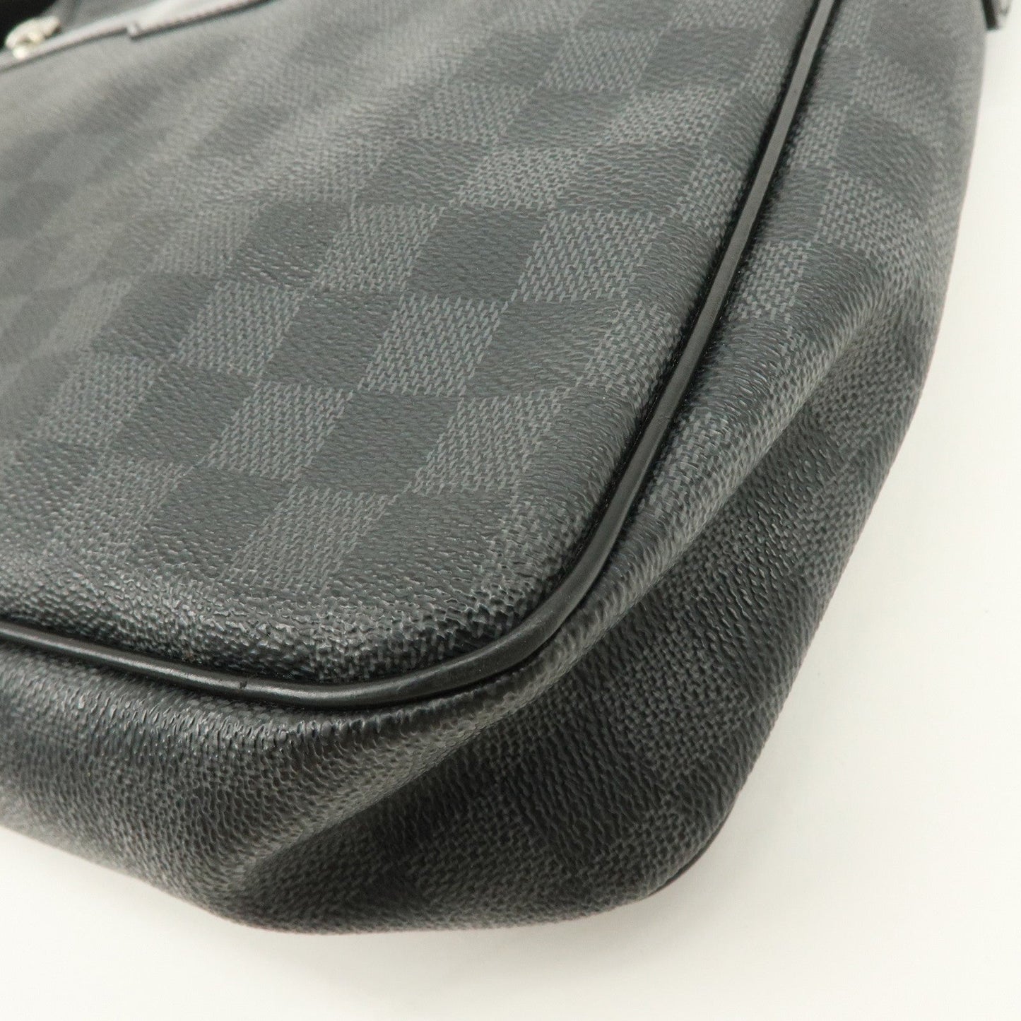Louis Vuitton Damier Graphite Daniel MM Shoulder Bag N58029【Pre-order】