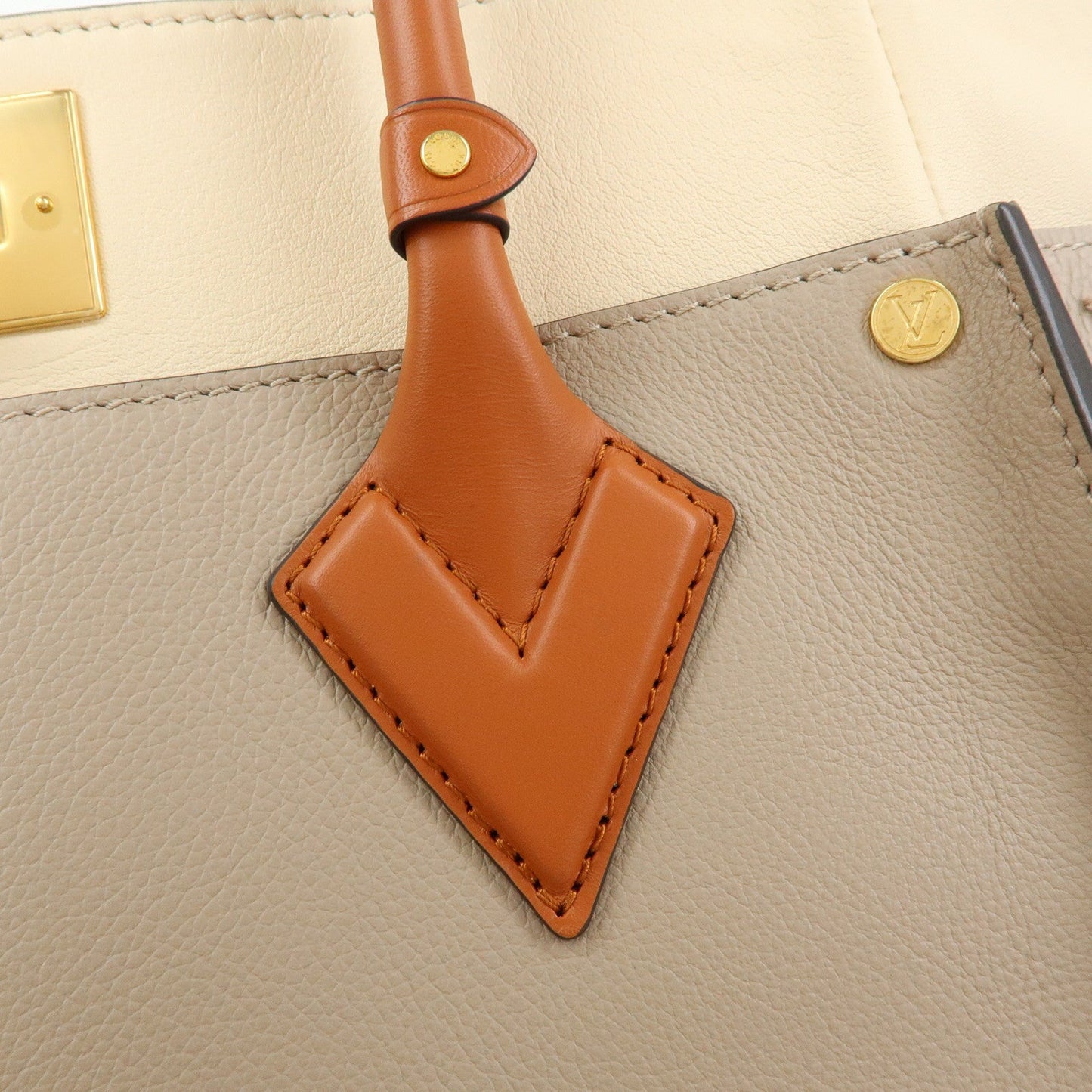 Louis Vuitton Monogram Tuffetage On My Side MM 2Way Bag M53825【Pre-order】