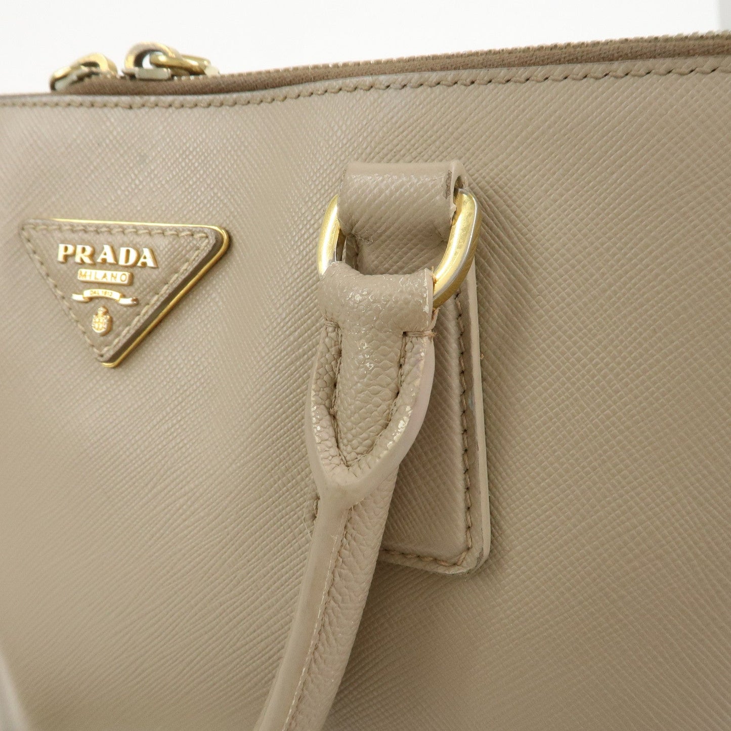 Prada Triangle Logo Saffiano Leather Hand Bag Greige BL0812【Pre-order】