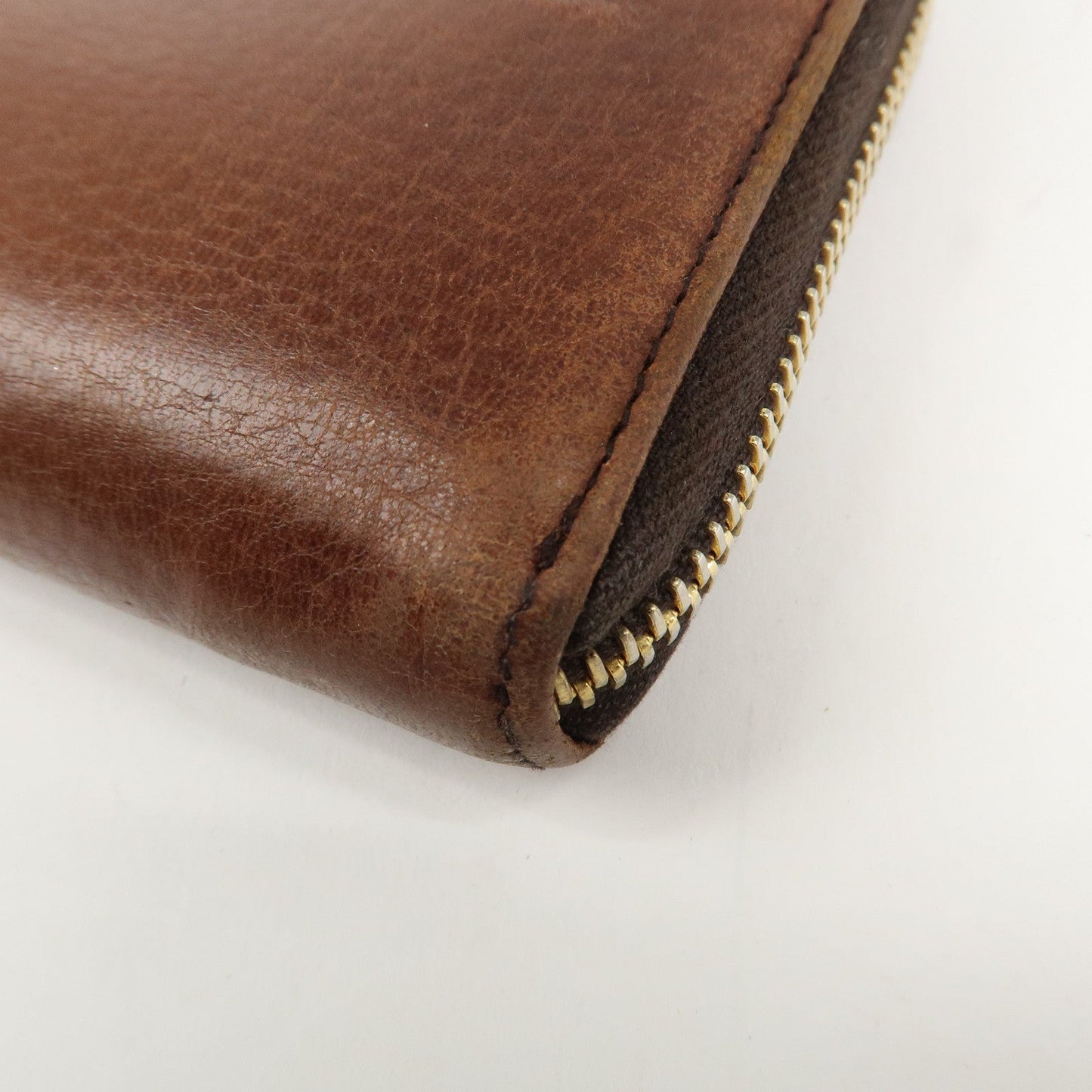 Prada Saffiano Leather Round Zippy Long Wallet Brown 1M0506 Used【Pre-order】