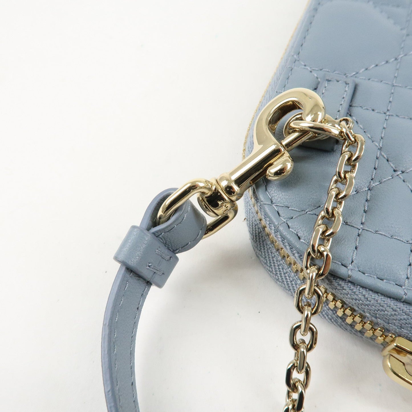 Christian Dior Lady Dior Call'in Dior Cannage Lamb Skin Phone Holder【Pre-order】