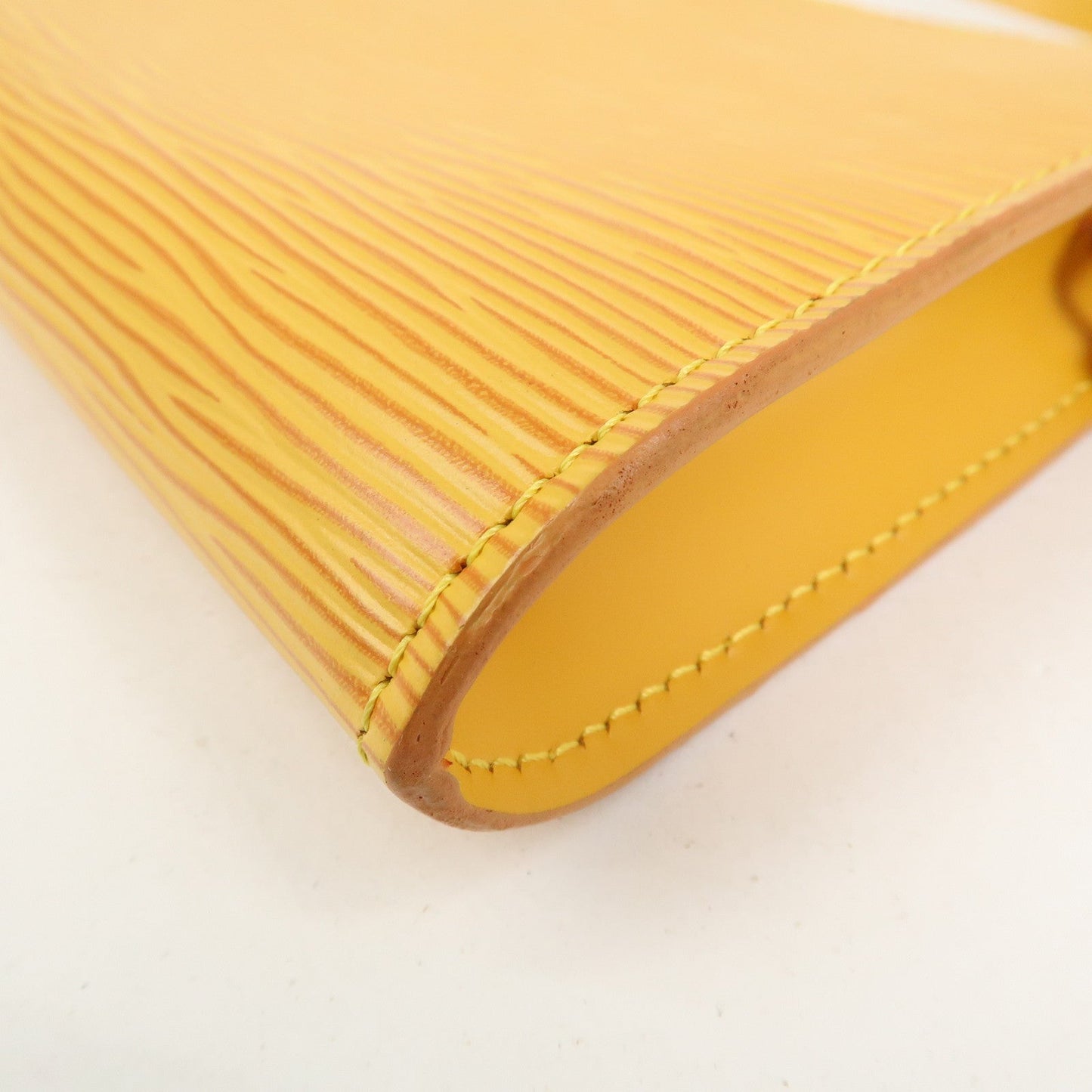 Louis Vuitton Epi Pochette Accessoires Pouch Tassili Yellow M52959【Pre-order】
