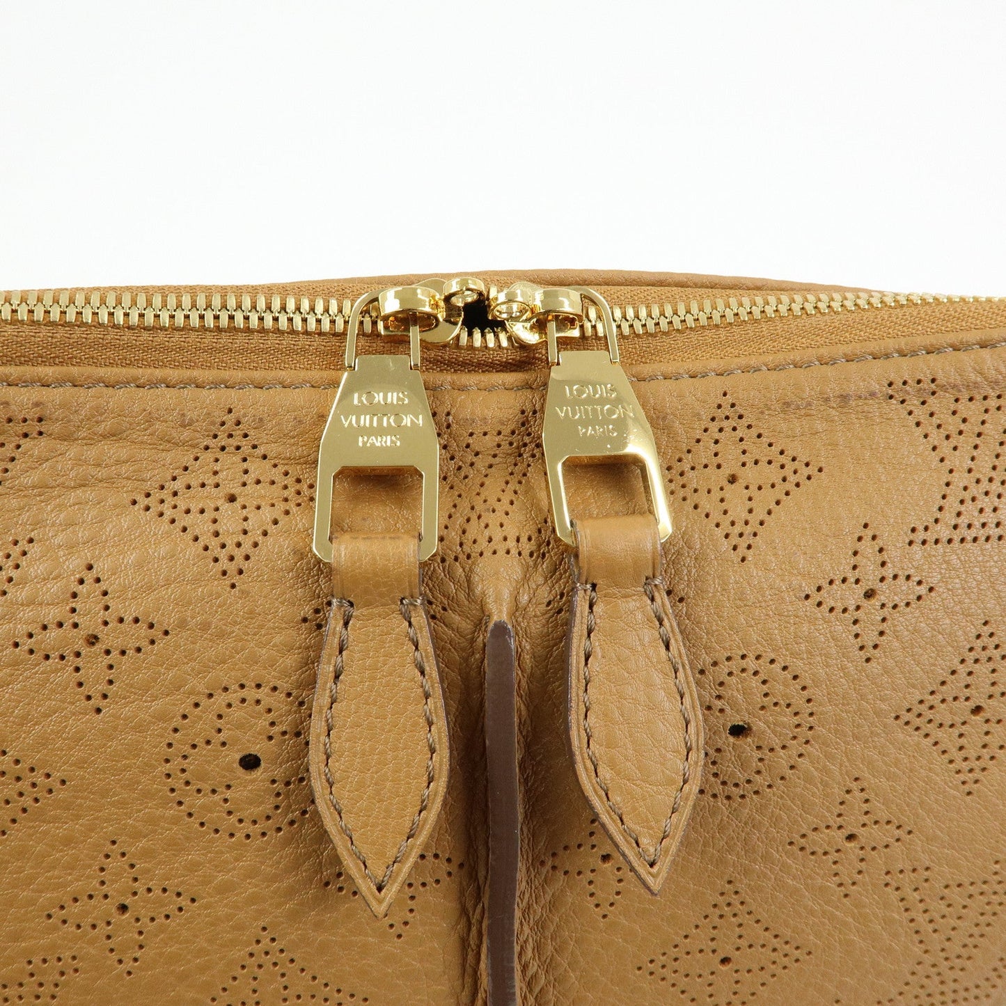 Louis Vuitton Monogram Mahina Selene MM Shoulder Bag Caramel M94214【Pre-order】
