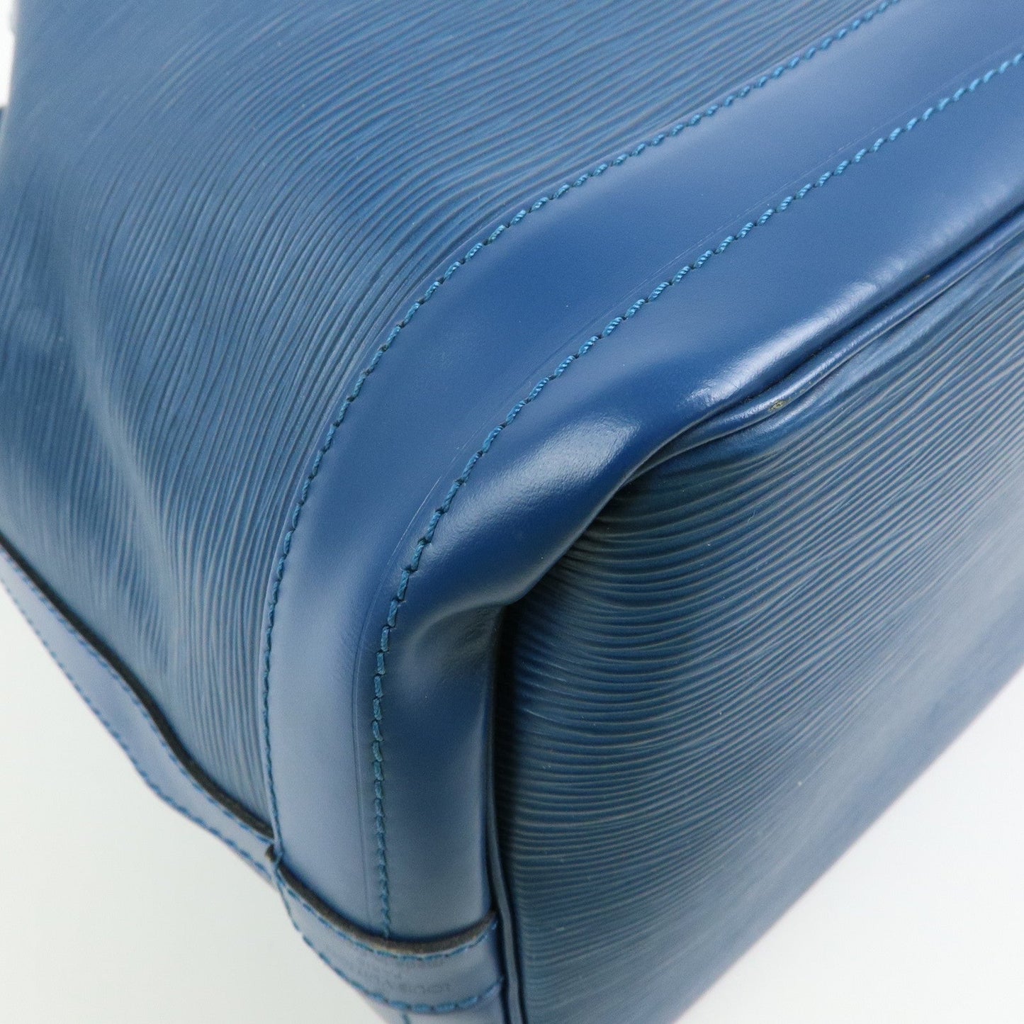 Louis Vuitton Epi Noe Leather Shoulder Bag Toledo Blue M44005【Pre-order】