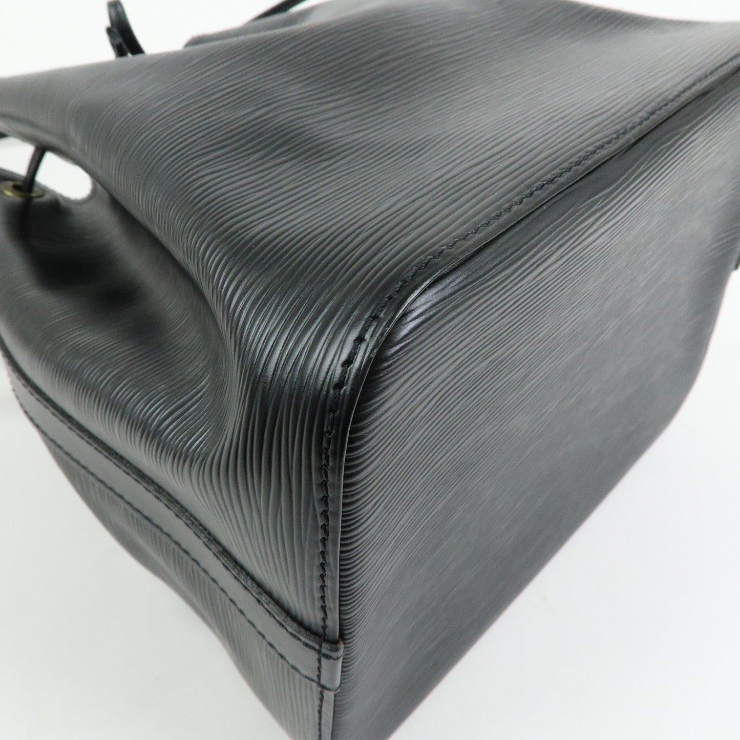Louis Vuitton Epi Leather Petit Noe Shoulder Bag Noir Black M44102【Pre-order】