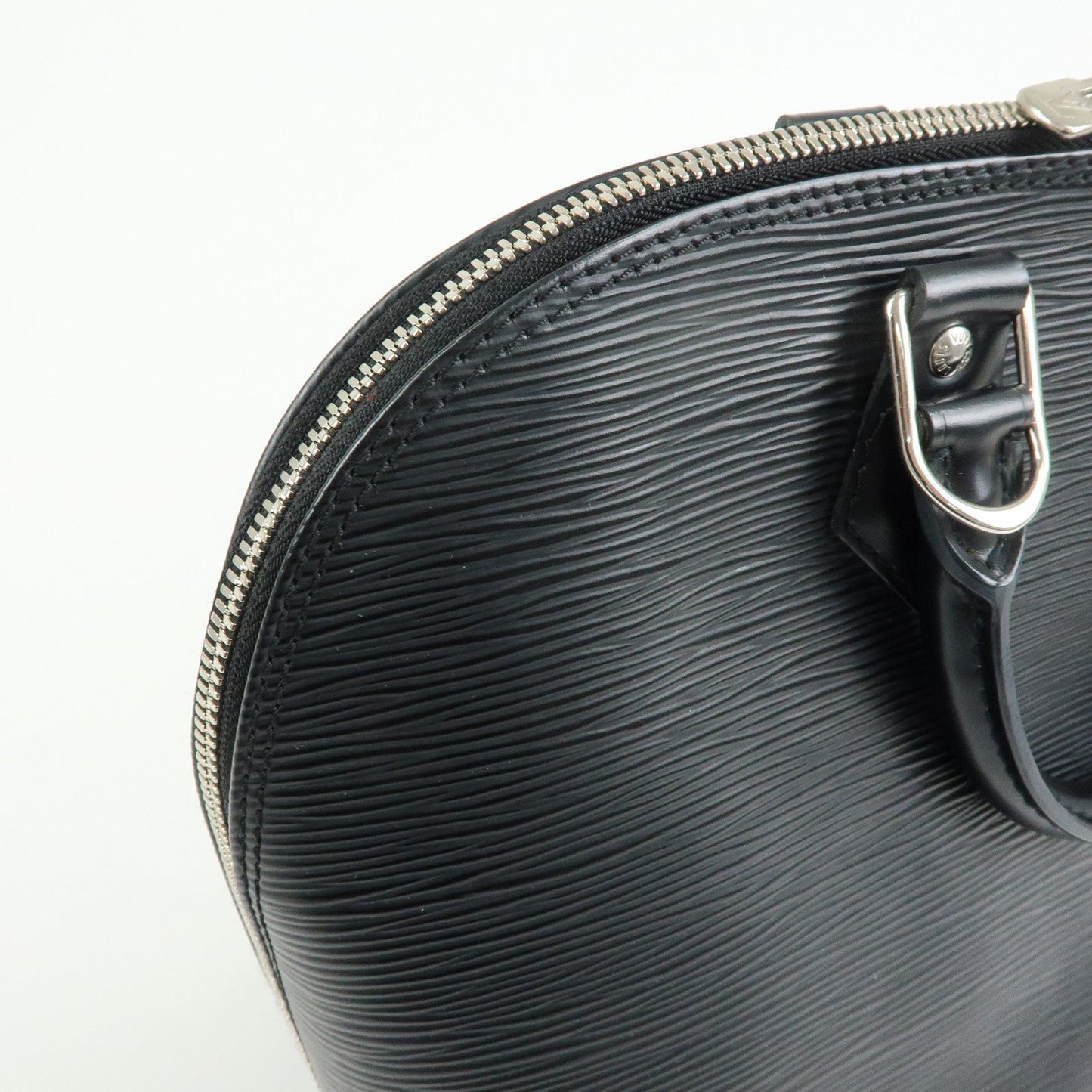 Louis Vuitton Epi Leather Alma PM Hand Bag Noir Black M40302【Pre-order】