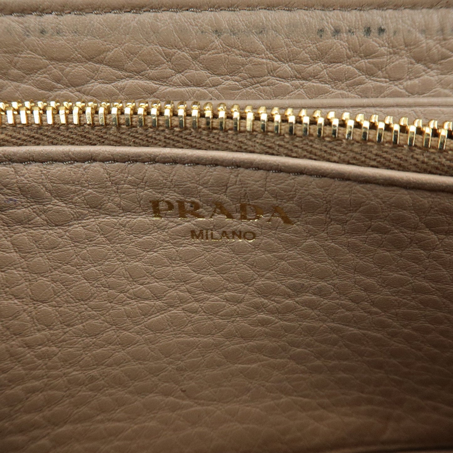 Prada Calf Leather Compact Round Zippy Wallet Beige Gold【Pre-order】