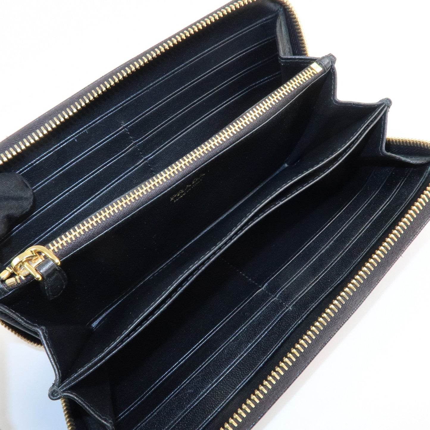 Prada Vitello Move Leather Round Zippy Wallet Black 1ML506 Used【Pre-order】