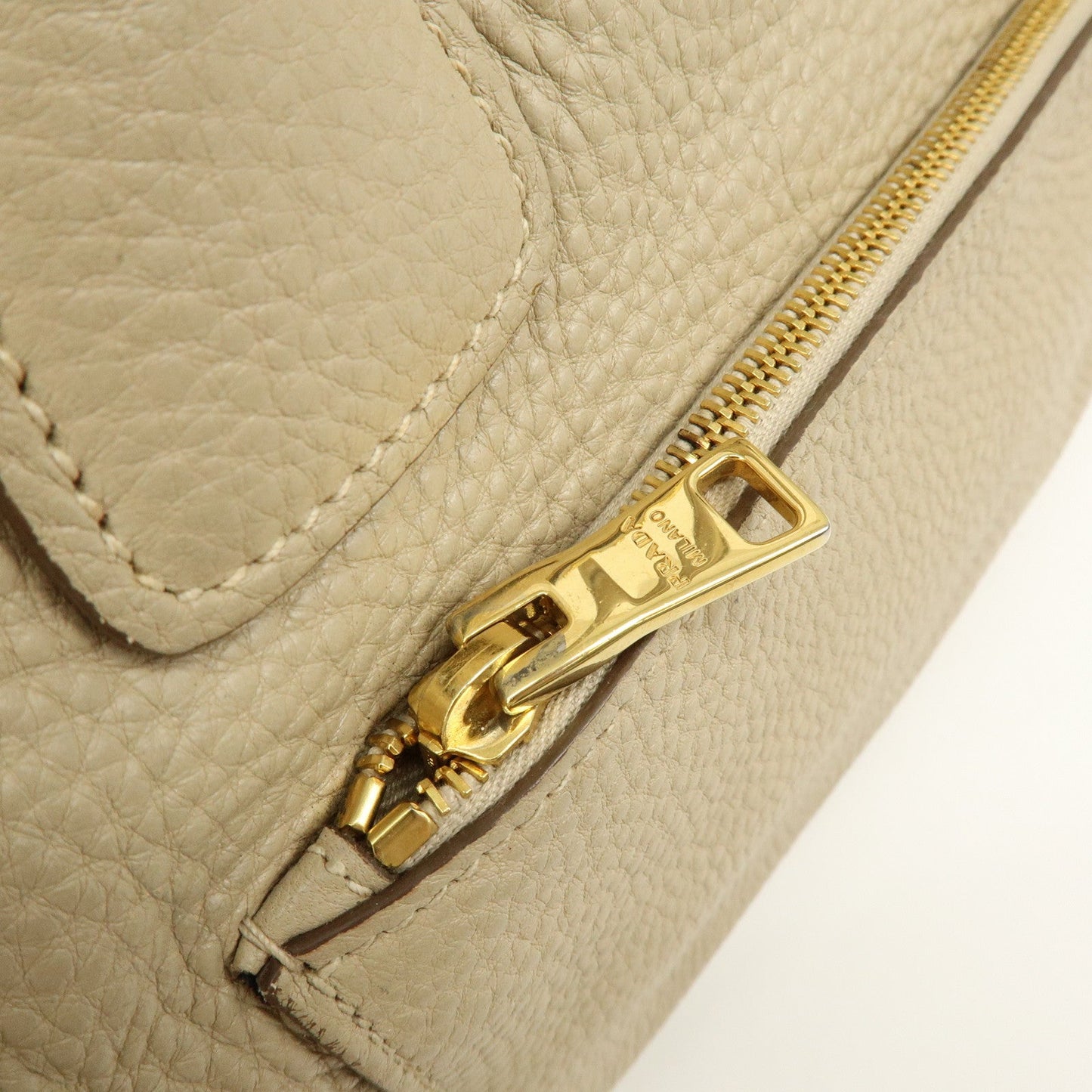 Prada Triangle Logo Leather 2Way Hand Shoulder Bag Beige BN2795【Pre-order】