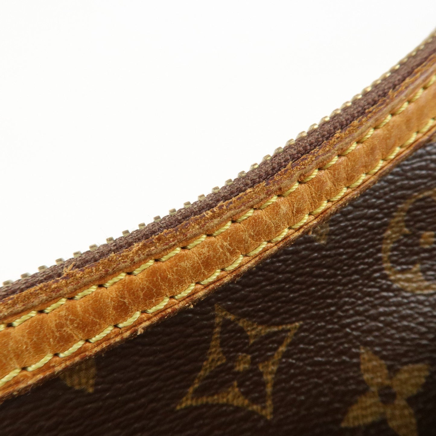 Louis Vuitton Monogram Odeon PM Crossbody Bag Shoulder Bag Brown M56390【Pre-order】