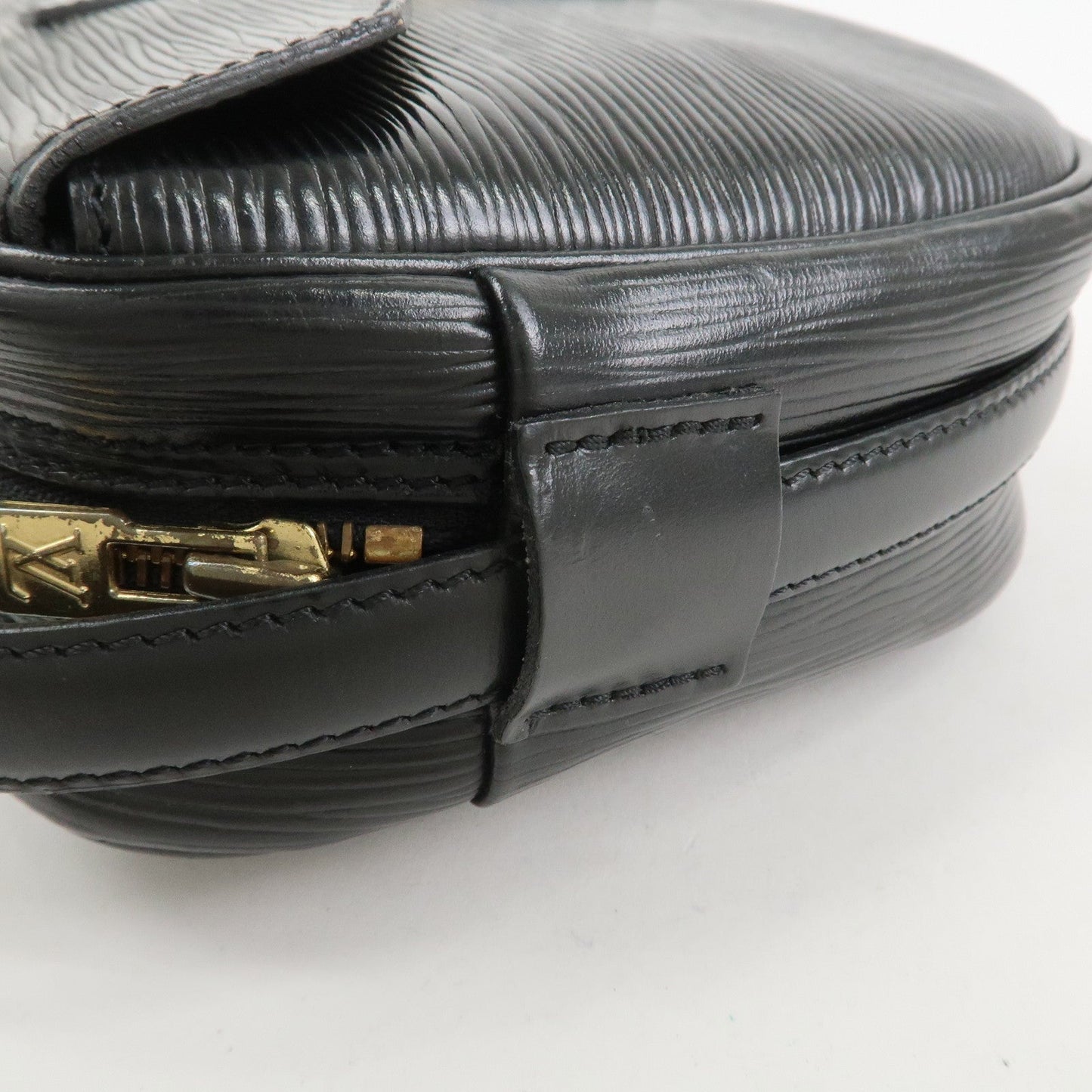 Louis Vuitton Epi Jeune Fille Shoulder Crossbody Bag Noir M52152【Pre-order】
