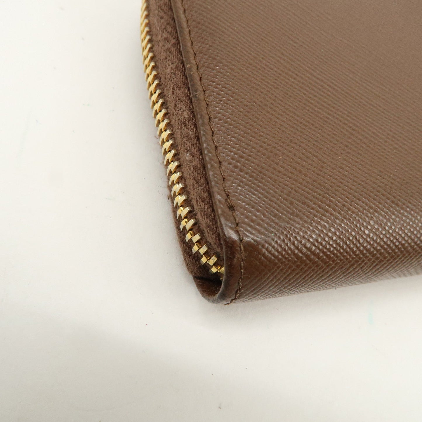 Prada Triangle Logo Saffiano Leather Coin Case Coin Purse Brown【Pre-order】