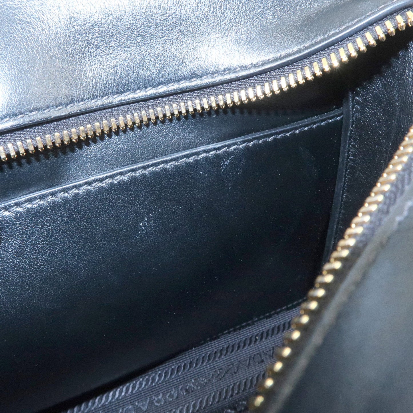 Prada Logo Saffiano Leather Shoulder Bag Gold HDW Black【Pre-order】