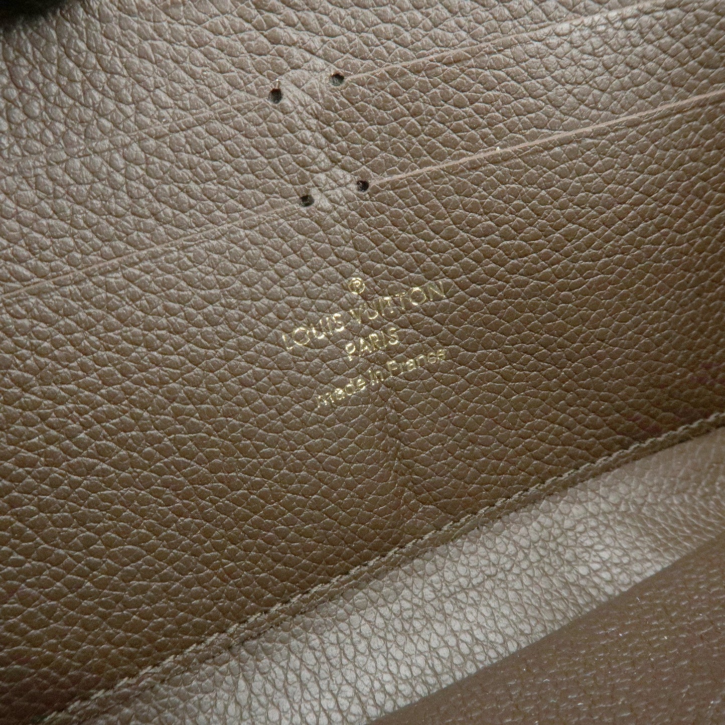 Louis Vuitton Monogram Empreinte Round Zippy Wallet Terre M60548【Pre-order】