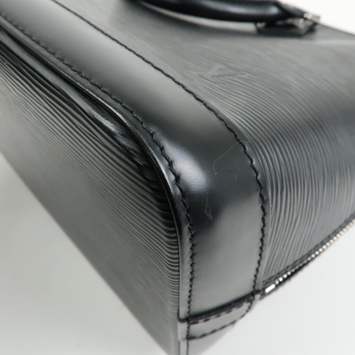 Louis Vuitton Epi Leather Alma PM Hand Bag Noir Black M40302【Pre-order】