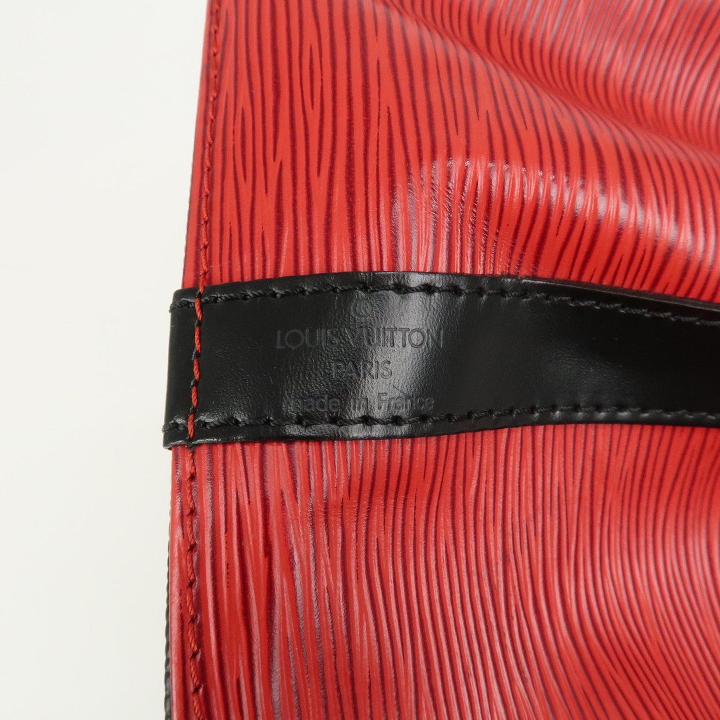 Louis Vuitton Epi Petit Noe Shoulder Bag Bicolor Noir Red M44172【Pre-order】