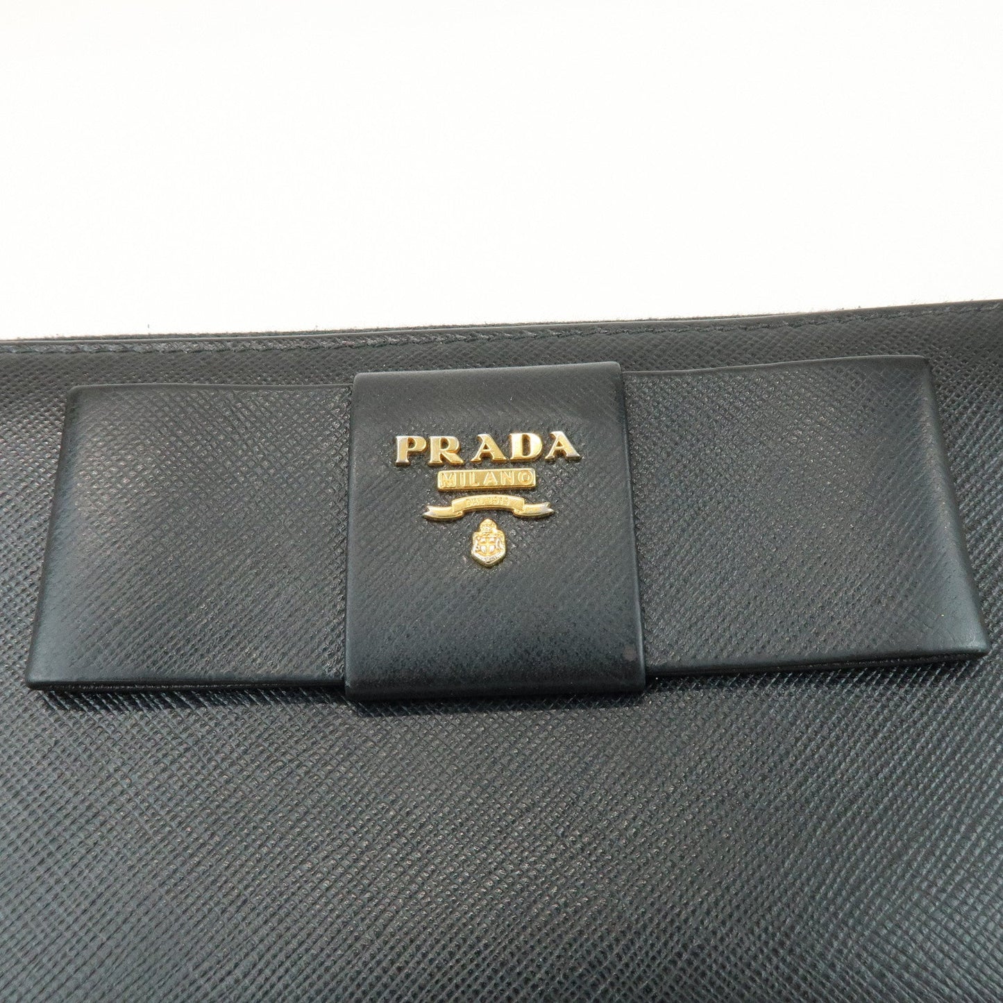 Prada Saffiano Leather Ribbon Round Zippy Wallet Black 1M0506【Pre-order】