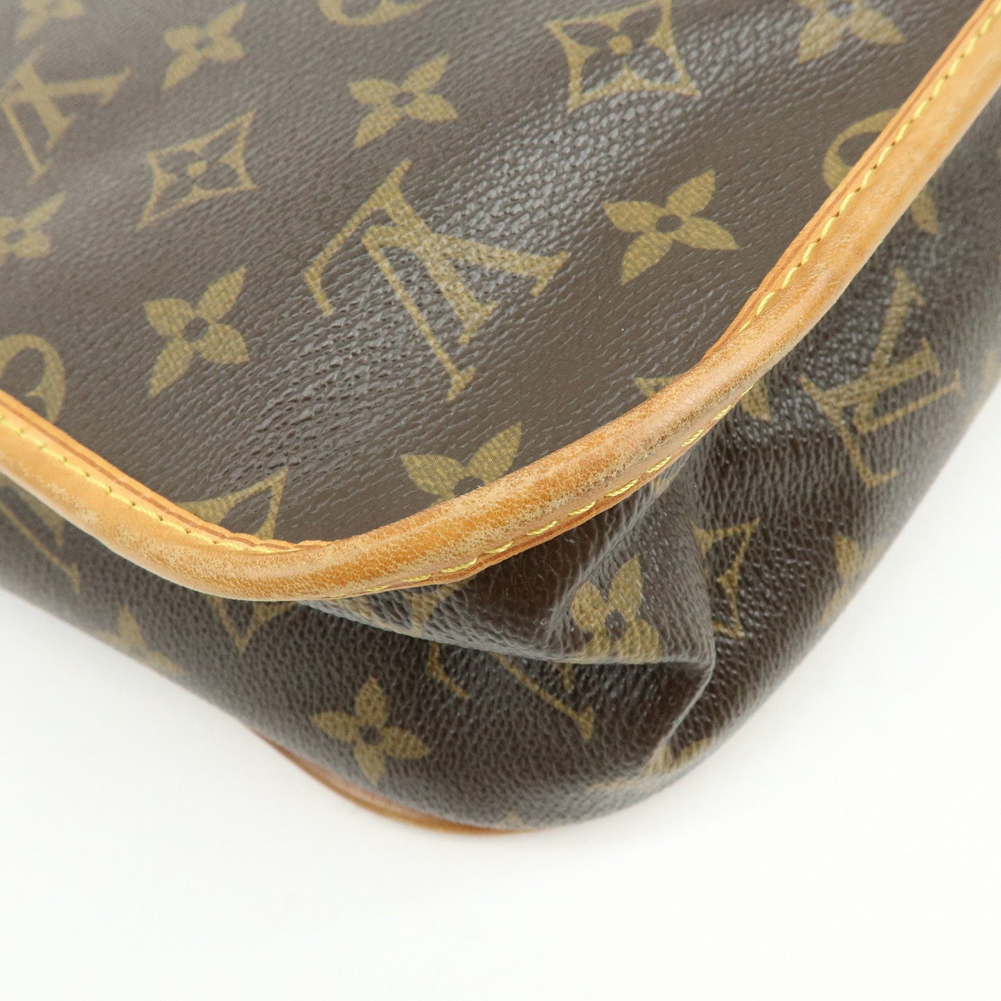 Louis Vuitton Monogram Messenger Bosphore PM Shoulder Bag M40106【Pre-order】