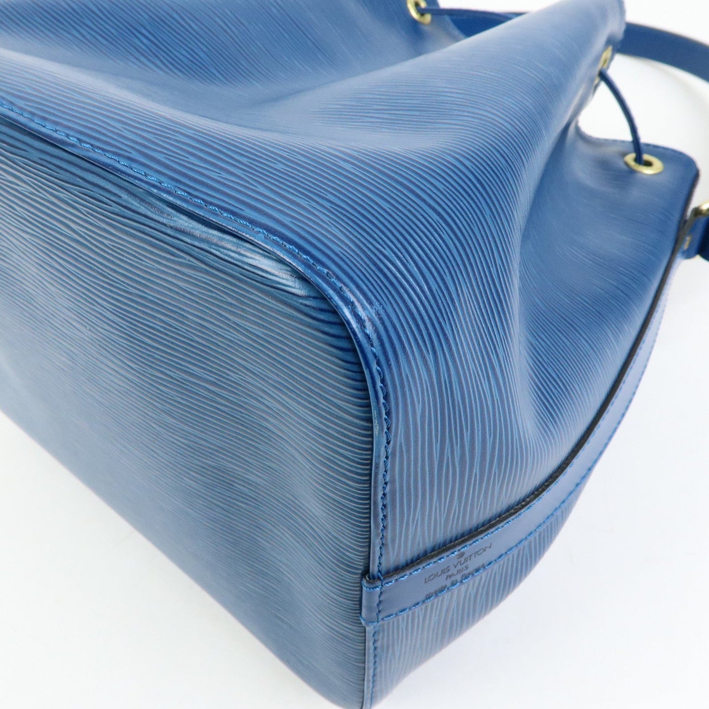Louis Vuitton Epi Petit Noe Shoulder Bag Toledo Blue M44105【Pre-order】