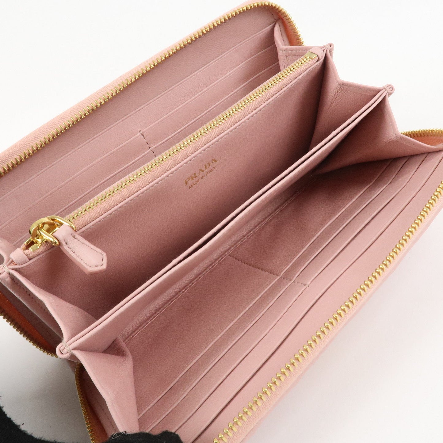 Prada Leather Gather Round Zippy Wallet Gold Hardware Pink 1M0506 Used【Pre-order】