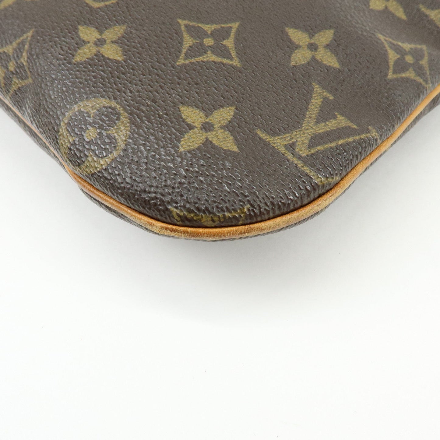 Louis Vuitton Monogram Pochette Bosphore Shoulder Bag M40044【Pre-order】