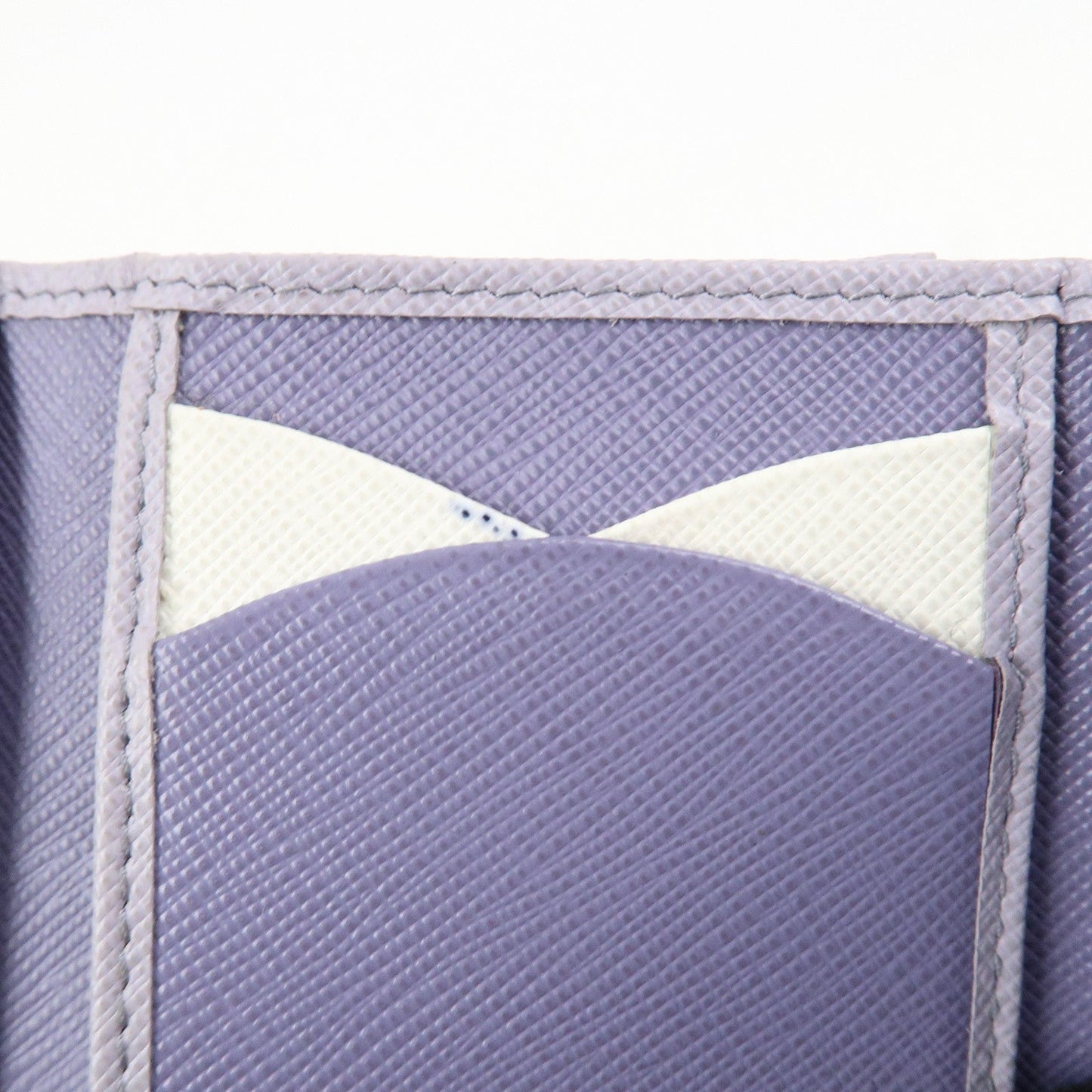 Prada Saffiano Leather Tri-fold Compact Wallet Light Purple 1MH043【Pre-order】
