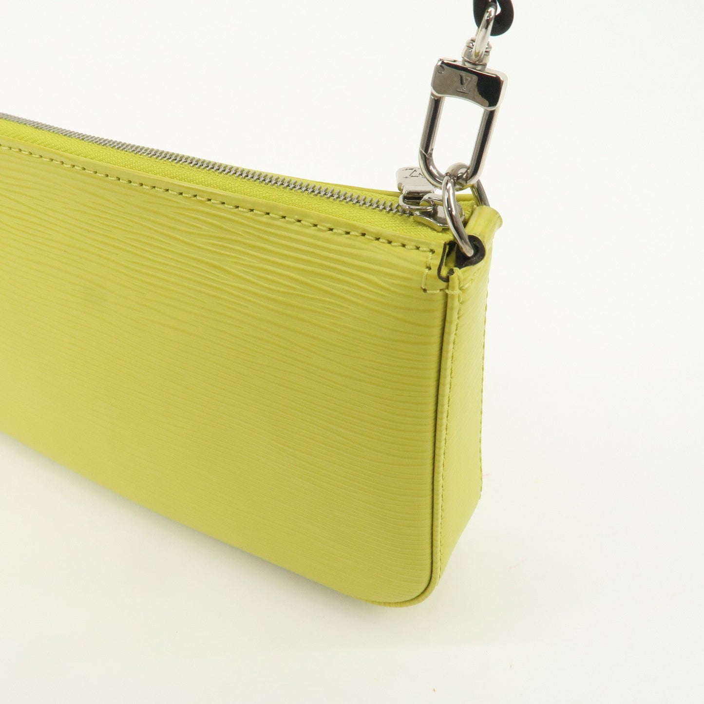 Louis Vuitton Epi Pochette Accessoires Pouch Pistache M40975【Pre-order】