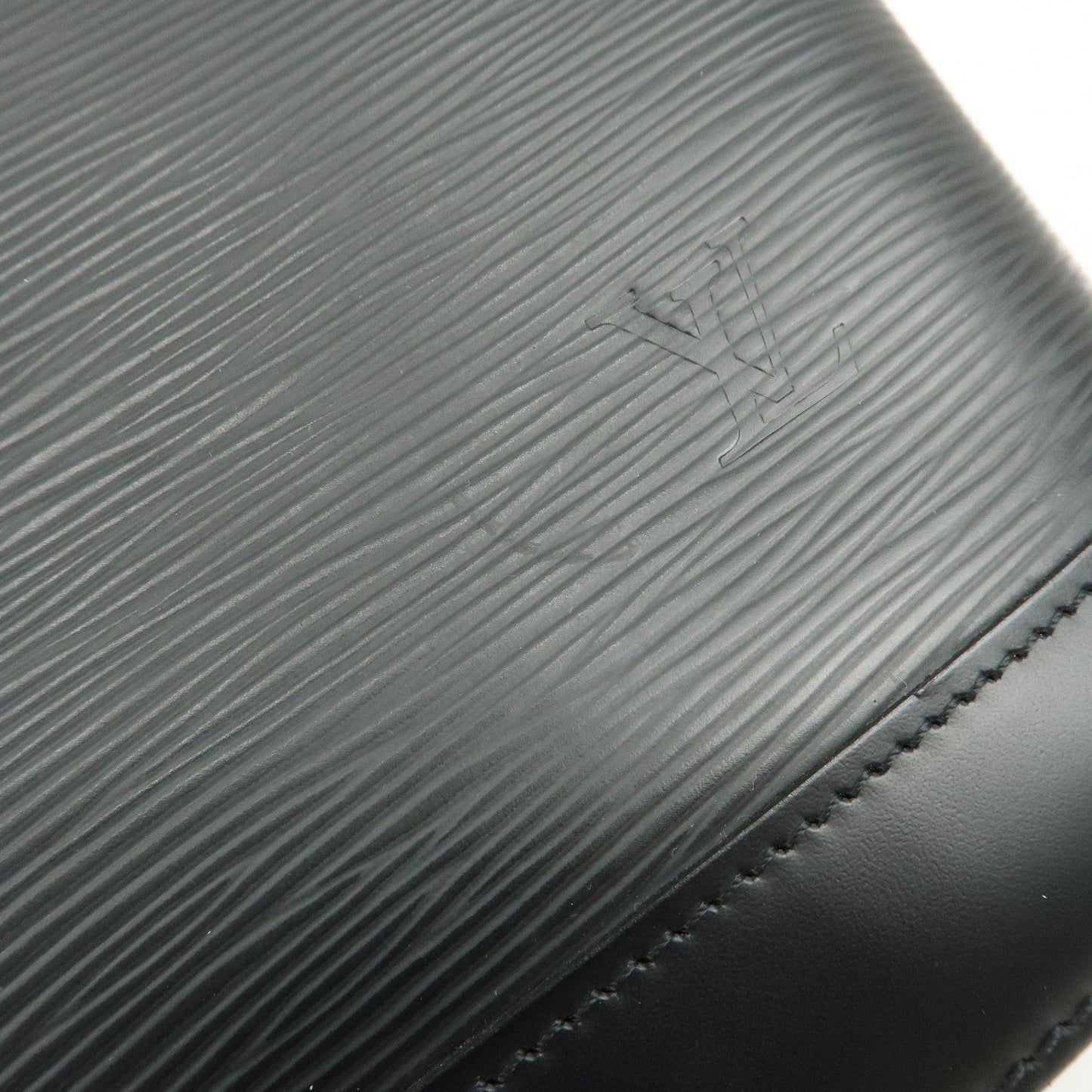 Louis Vuitton Epi Leather Alma PM Hand Bag Noir Black M52802【Pre-order】