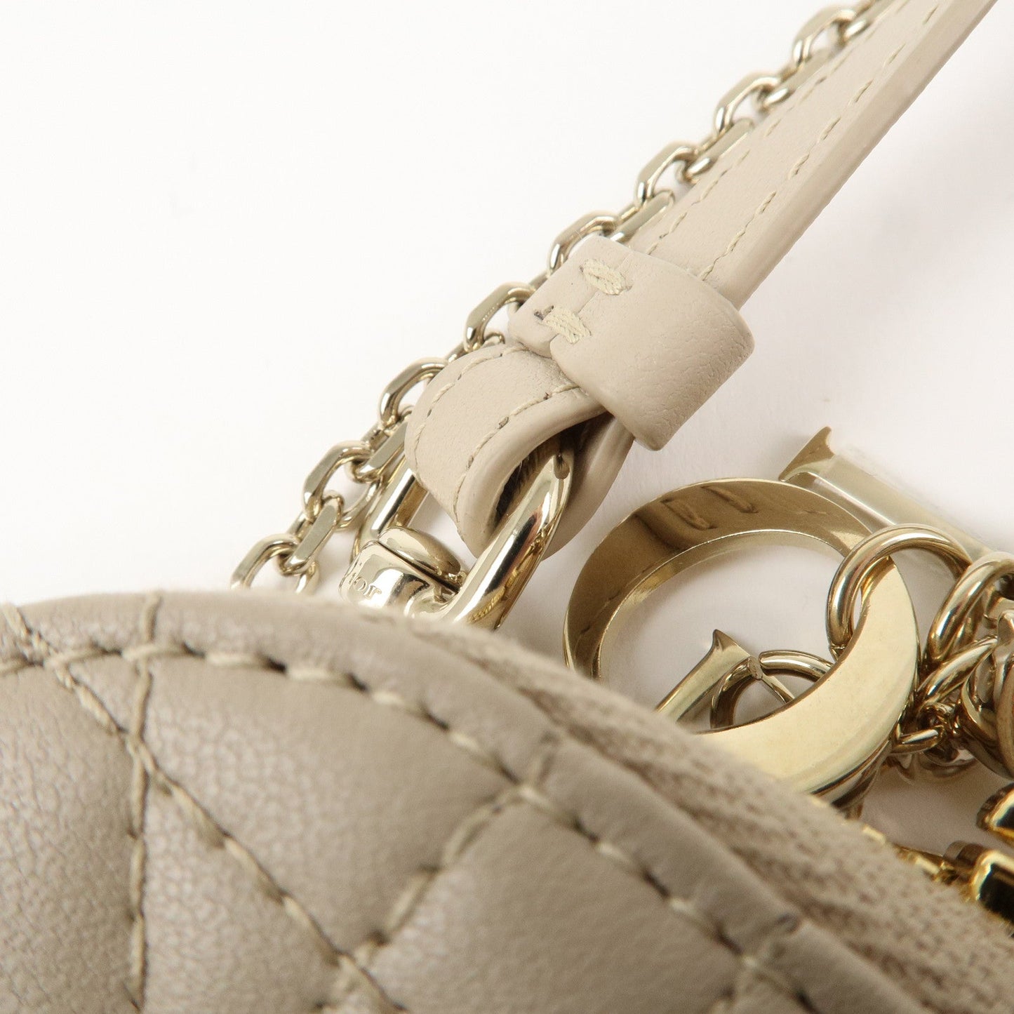 Christian Dior Lady Dior Call'in Dior Cannage Lamb Skin Phone Holder【Pre-order】
